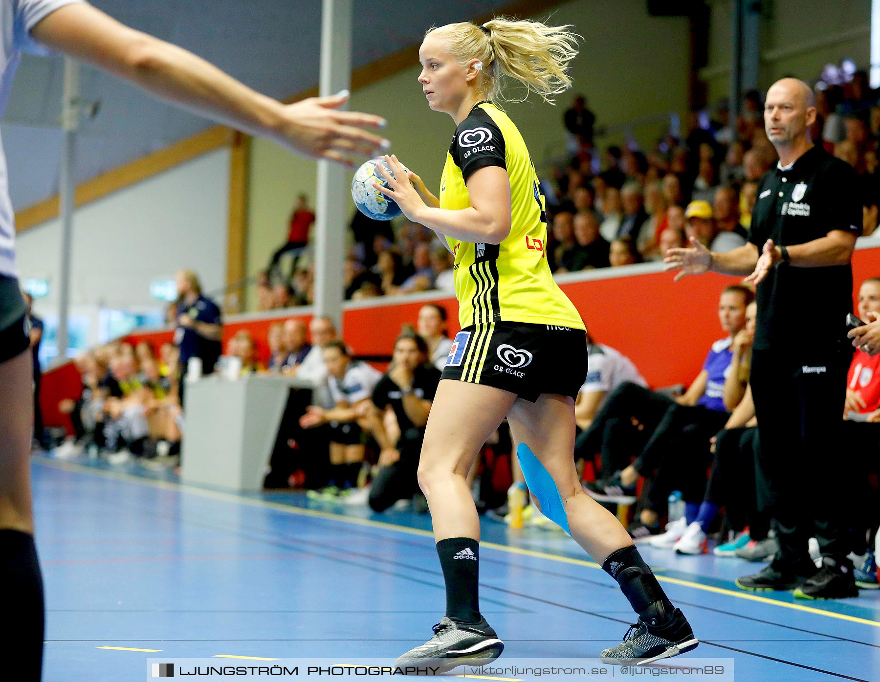 Annliz Cup IK Sävehof-CSM București 18-20,dam,Skövde Idrottshall,Skövde,Sverige,Handboll,,2019,224742