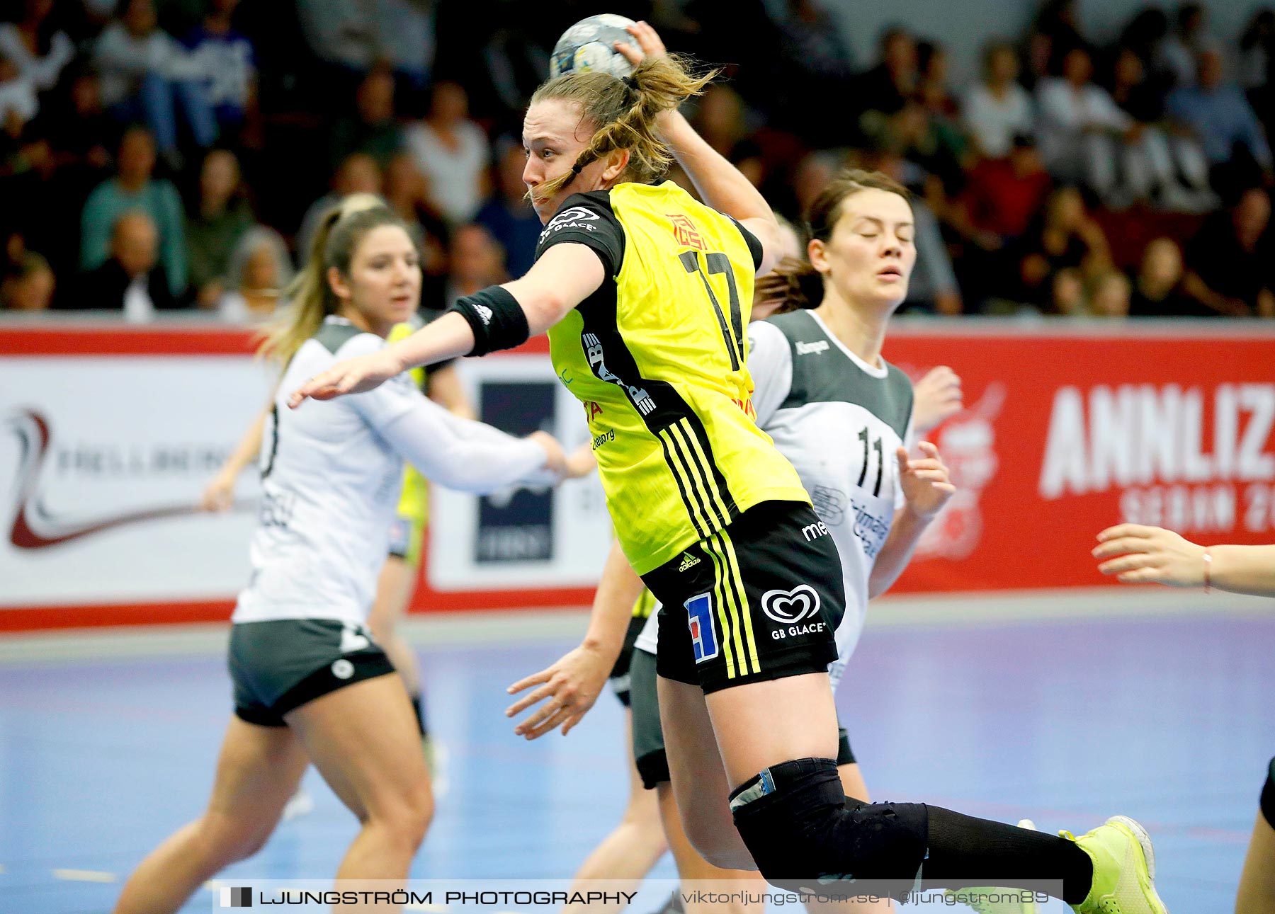 Annliz Cup IK Sävehof-CSM București 18-20,dam,Skövde Idrottshall,Skövde,Sverige,Handboll,,2019,224764