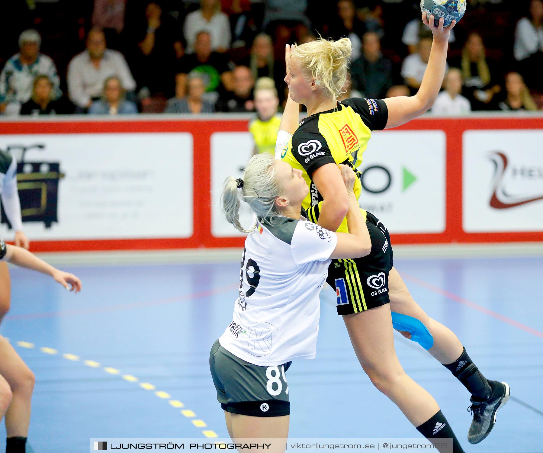 Annliz Cup IK Sävehof-CSM București 18-20,dam,Skövde Idrottshall,Skövde,Sverige,Handboll,,2019,224772