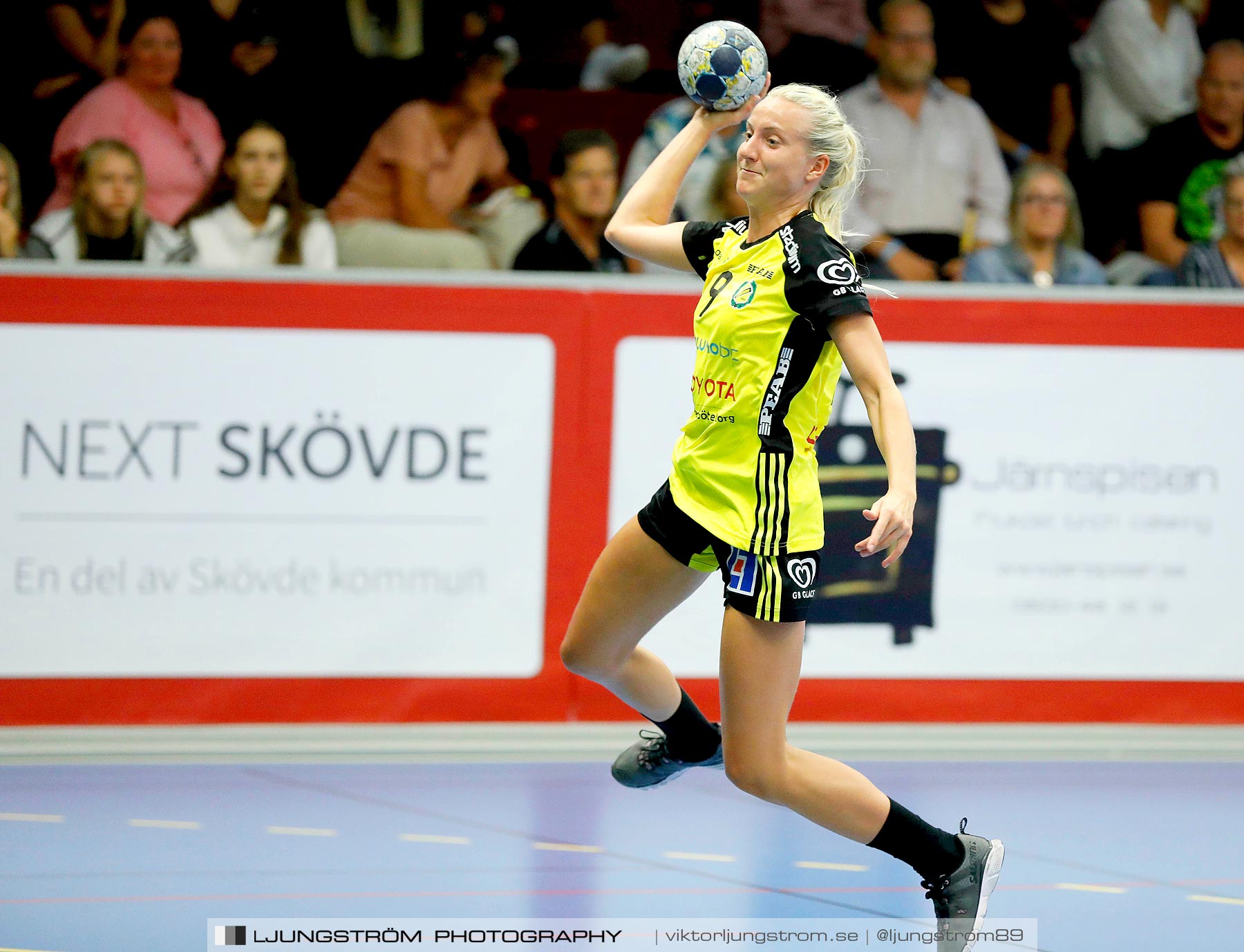 Annliz Cup IK Sävehof-CSM București 18-20,dam,Skövde Idrottshall,Skövde,Sverige,Handboll,,2019,224776