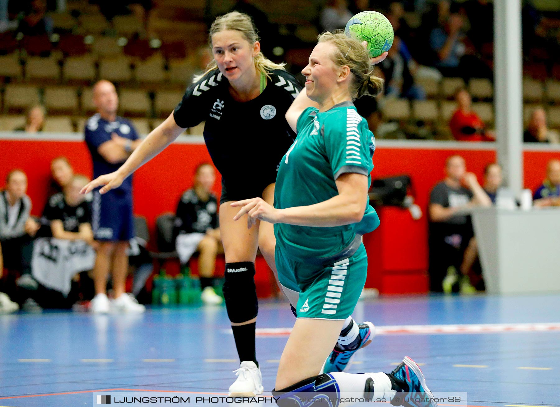 Annliz Cup DHC TTH Holstebro-Skuru IK 18-18,dam,Skövde Idrottshall,Skövde,Sverige,Handboll,,2019,224813