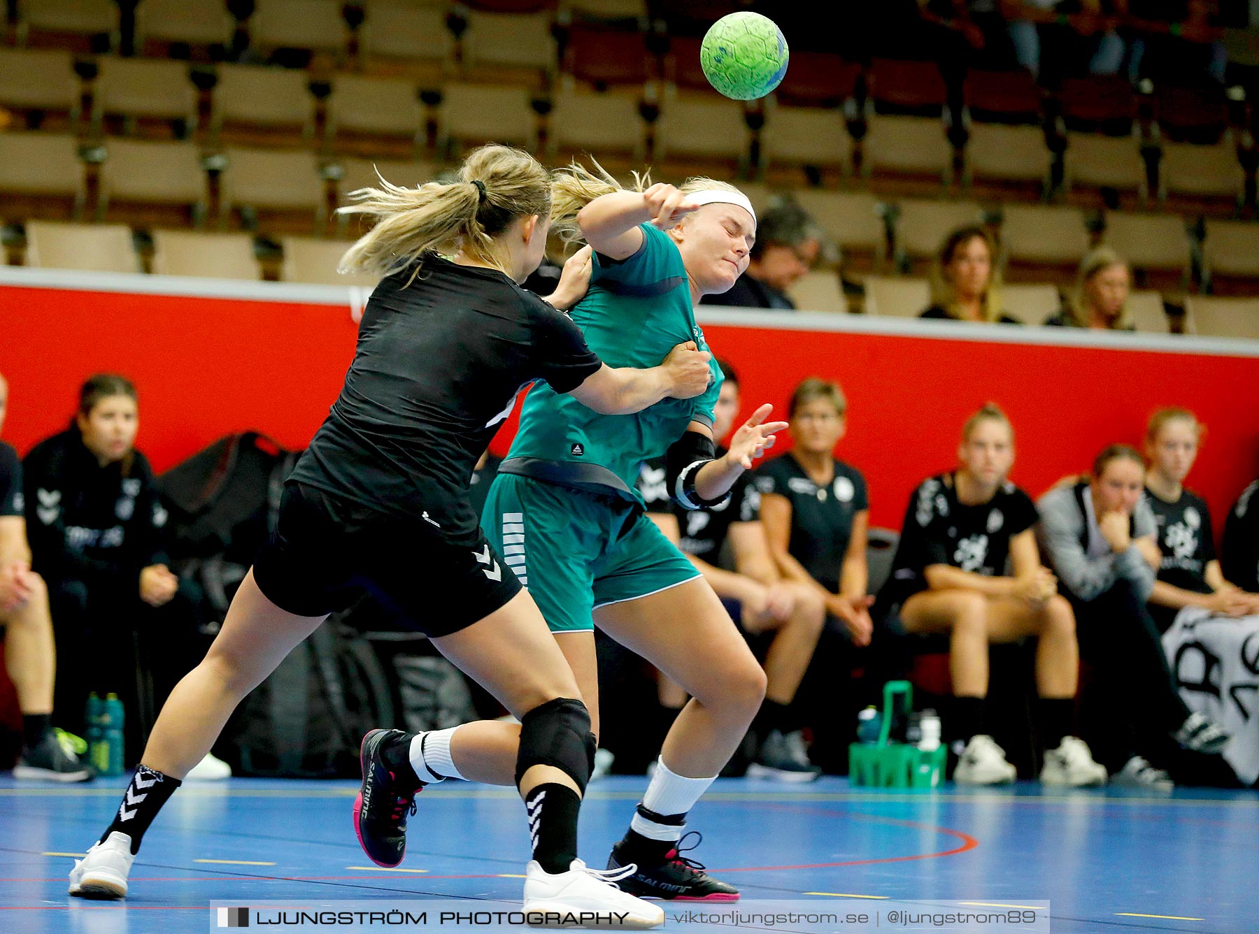 Annliz Cup DHC TTH Holstebro-Skuru IK 18-18,dam,Skövde Idrottshall,Skövde,Sverige,Handboll,,2019,224819