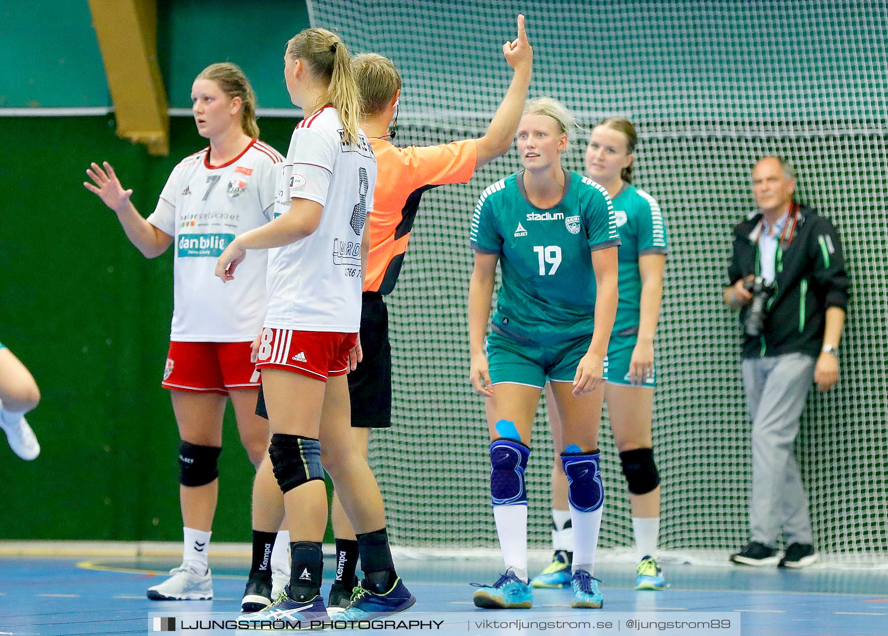 Annliz Cup Ajax København-Skuru IK 27-18,dam,Skövde Idrottshall,Skövde,Sverige,Handboll,,2019,224884