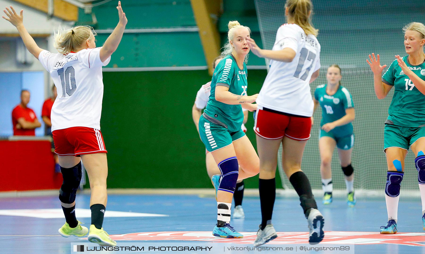 Annliz Cup Ajax København-Skuru IK 27-18,dam,Skövde Idrottshall,Skövde,Sverige,Handboll,,2019,224893