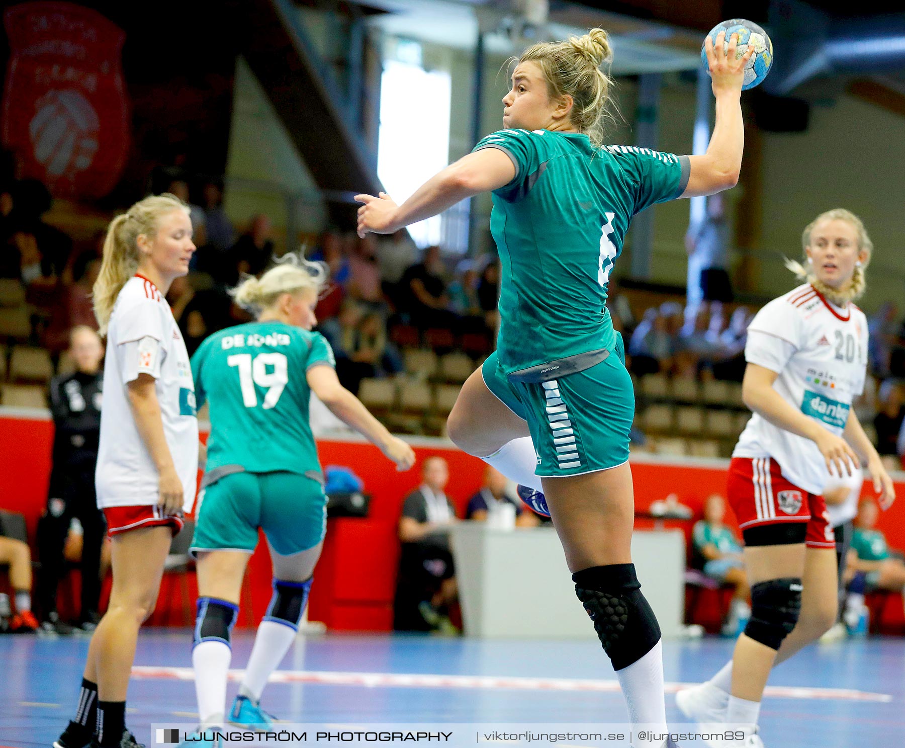 Annliz Cup Ajax København-Skuru IK 27-18,dam,Skövde Idrottshall,Skövde,Sverige,Handboll,,2019,224897