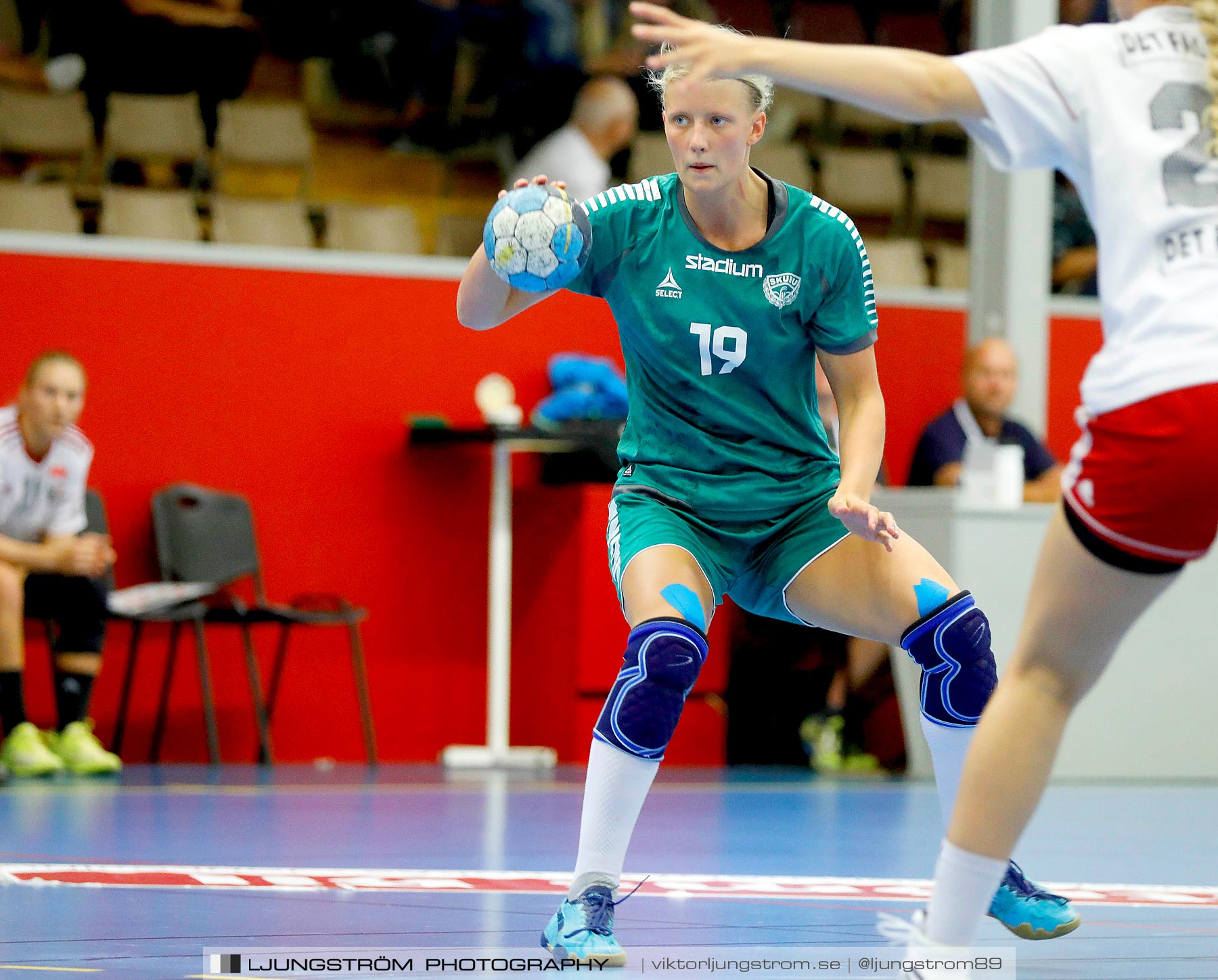 Annliz Cup Ajax København-Skuru IK 27-18,dam,Skövde Idrottshall,Skövde,Sverige,Handboll,,2019,224906