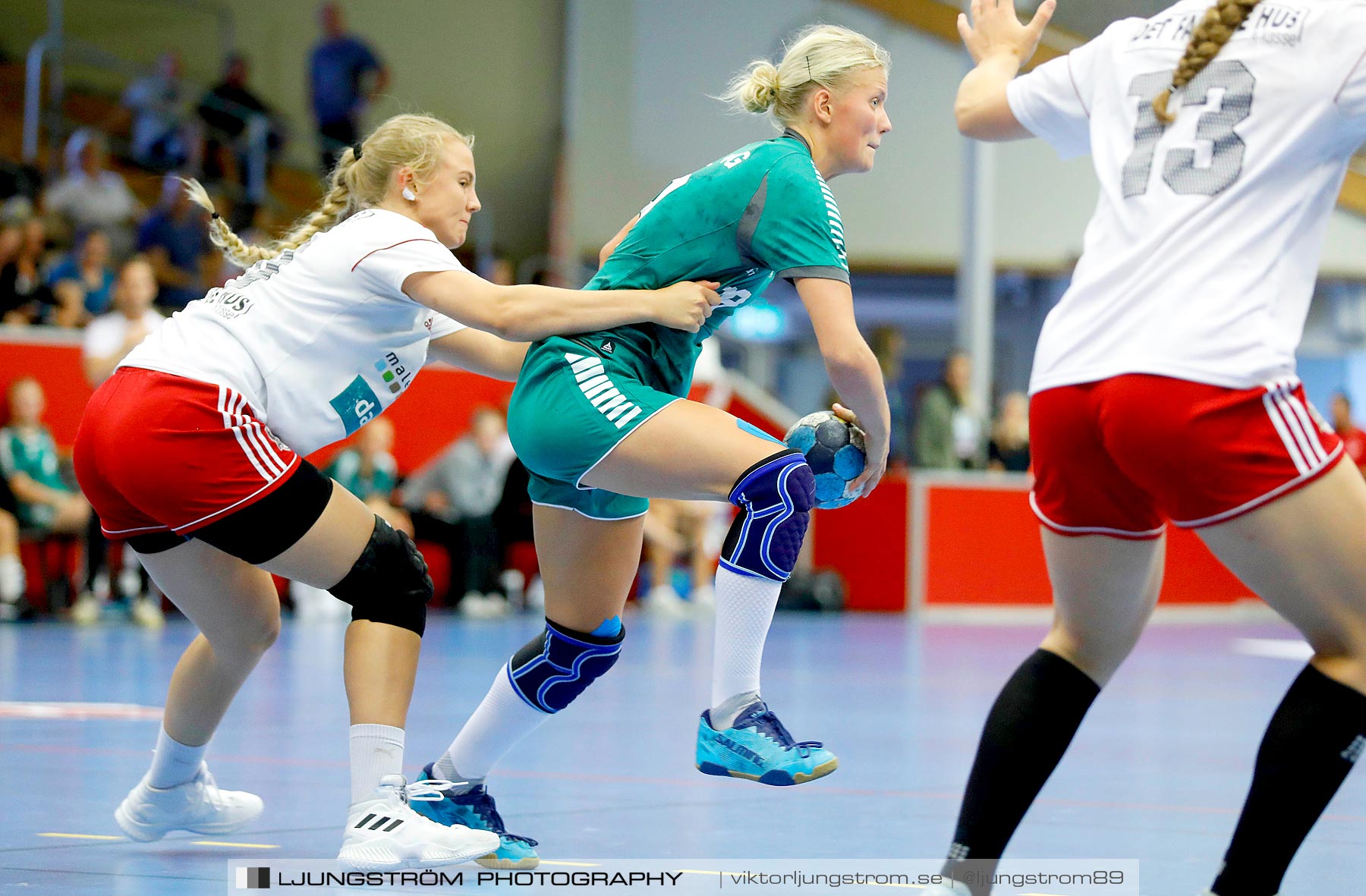 Annliz Cup Ajax København-Skuru IK 27-18,dam,Skövde Idrottshall,Skövde,Sverige,Handboll,,2019,224905