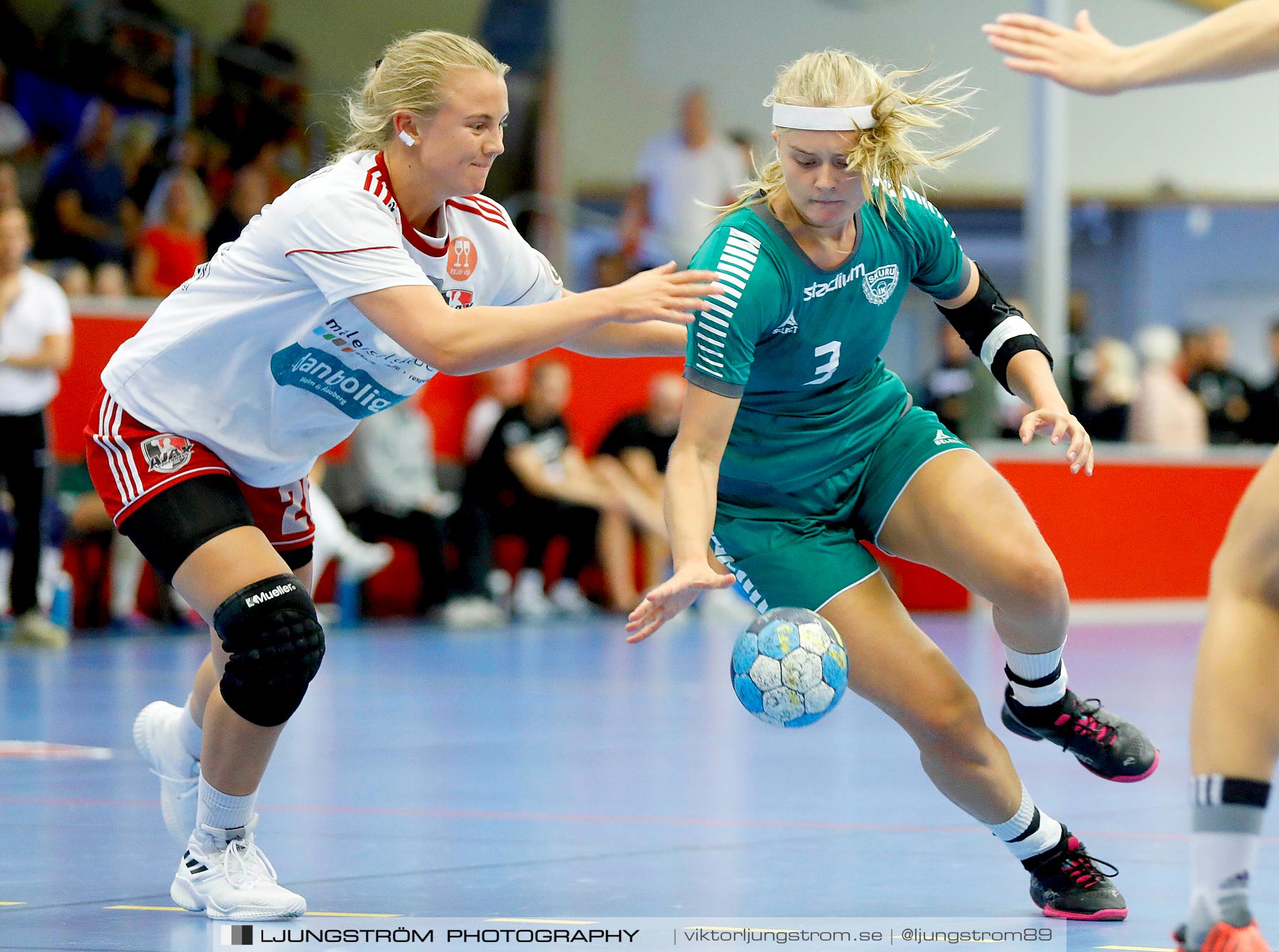 Annliz Cup Ajax København-Skuru IK 27-18,dam,Skövde Idrottshall,Skövde,Sverige,Handboll,,2019,224919