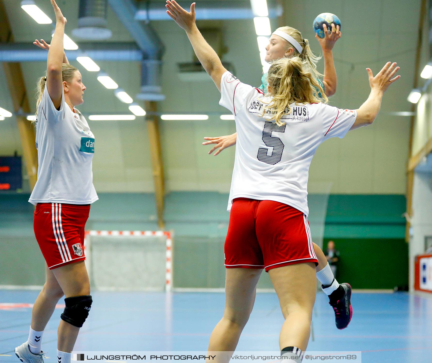 Annliz Cup Ajax København-Skuru IK 27-18,dam,Skövde Idrottshall,Skövde,Sverige,Handboll,,2019,224924