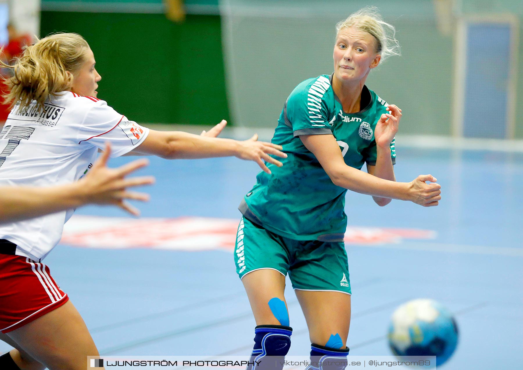 Annliz Cup Ajax København-Skuru IK 27-18,dam,Skövde Idrottshall,Skövde,Sverige,Handboll,,2019,224926