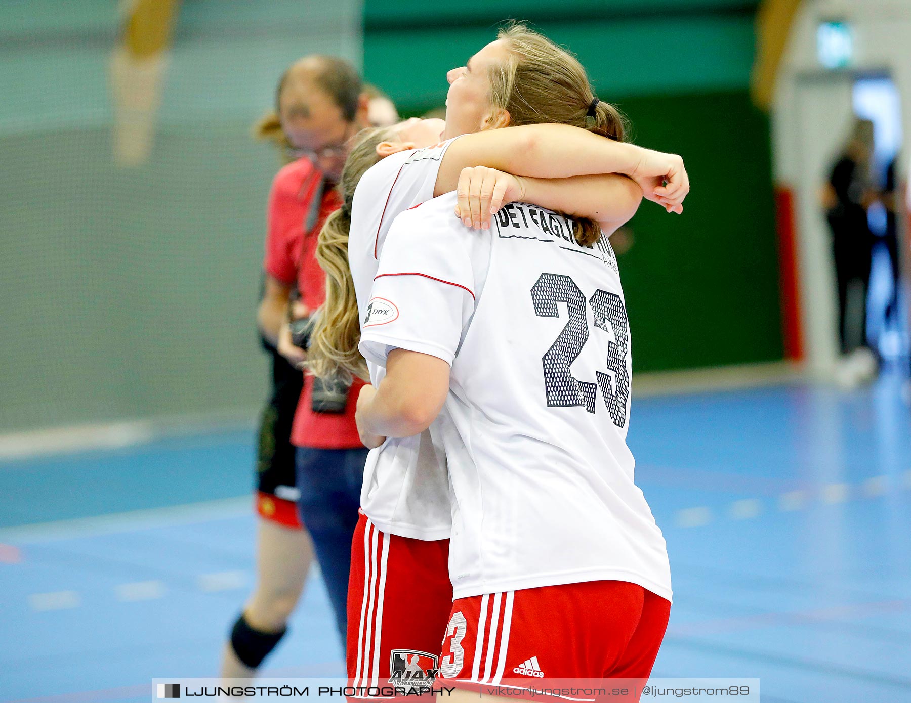 Annliz Cup Ajax København-Skuru IK 27-18,dam,Skövde Idrottshall,Skövde,Sverige,Handboll,,2019,224935