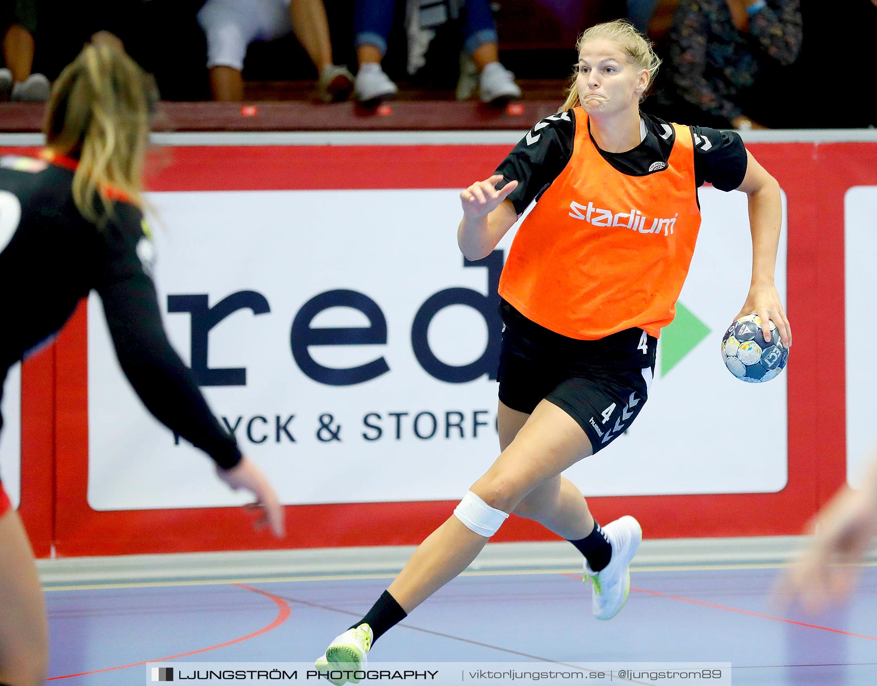 Annliz Cup FINAL CSM București-TTH Holstebro 21-23,dam,Skövde Idrottshall,Skövde,Sverige,Handboll,,2019,225632