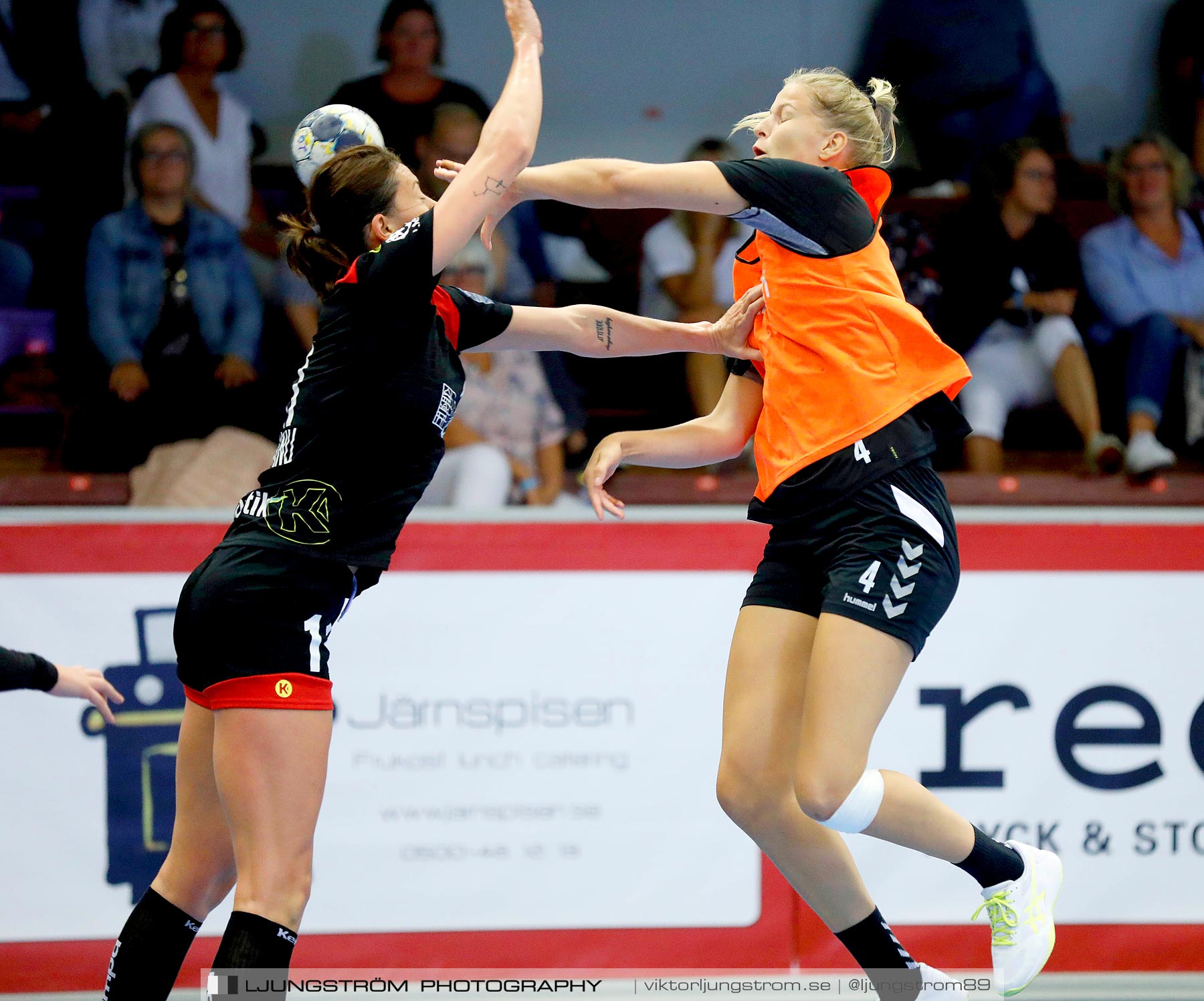 Annliz Cup FINAL CSM București-TTH Holstebro 21-23,dam,Skövde Idrottshall,Skövde,Sverige,Handboll,,2019,225633