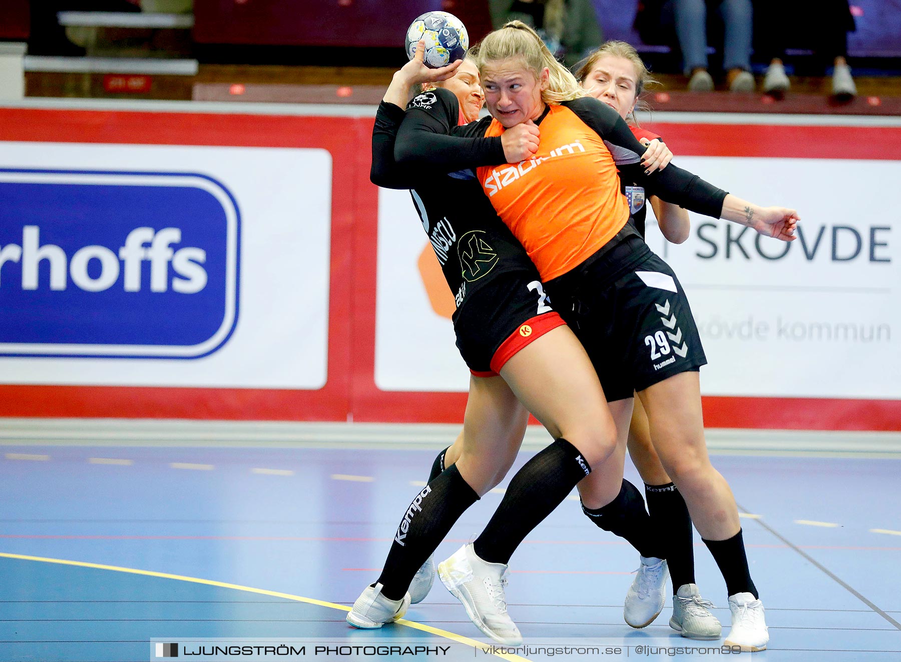 Annliz Cup FINAL CSM București-TTH Holstebro 21-23,dam,Skövde Idrottshall,Skövde,Sverige,Handboll,,2019,225636