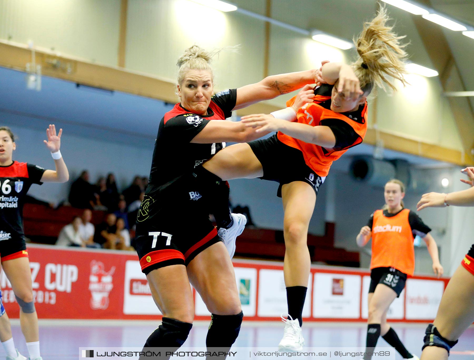 Annliz Cup FINAL CSM București-TTH Holstebro 21-23,dam,Skövde Idrottshall,Skövde,Sverige,Handboll,,2019,225670