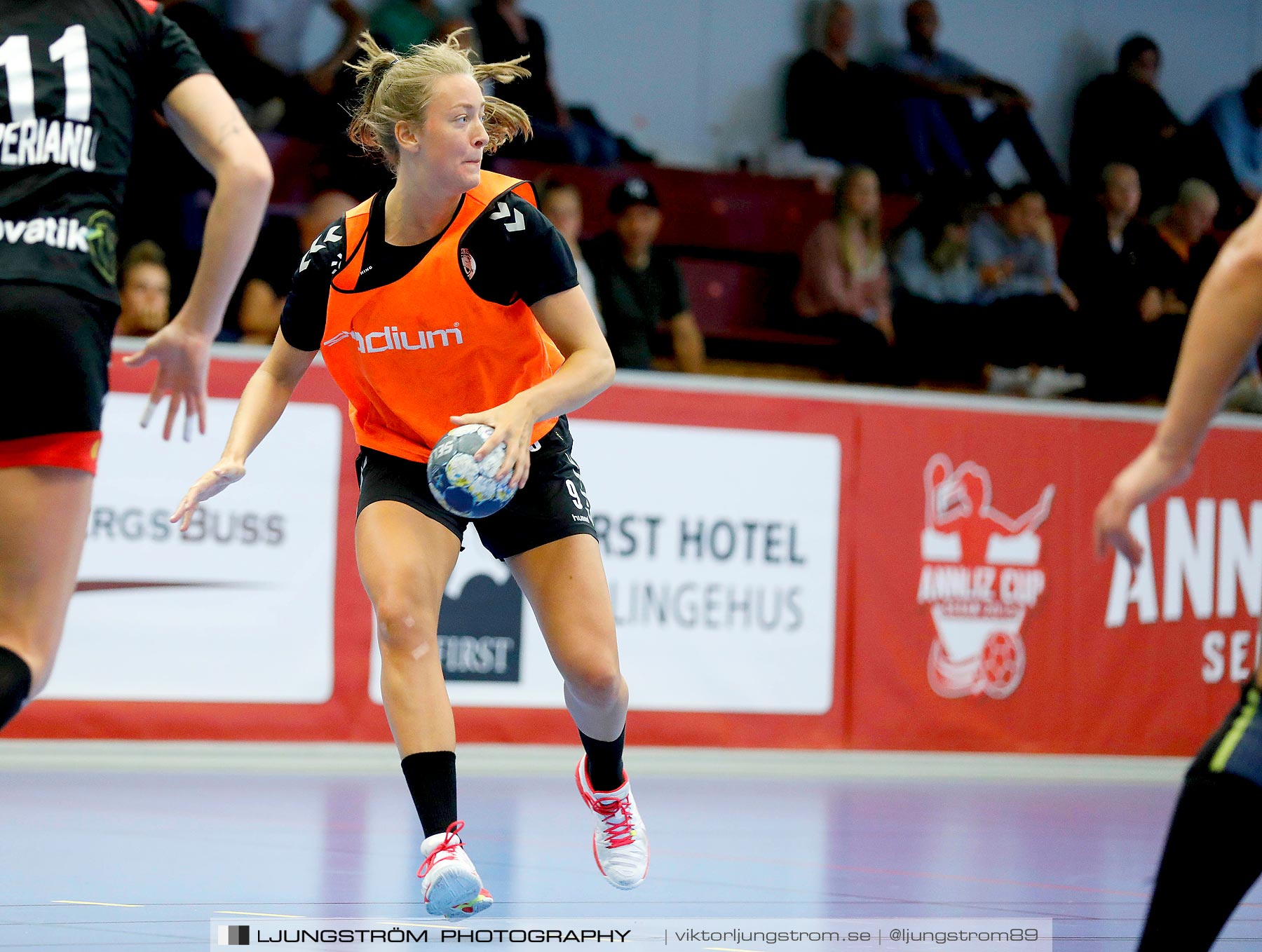 Annliz Cup FINAL CSM București-TTH Holstebro 21-23,dam,Skövde Idrottshall,Skövde,Sverige,Handboll,,2019,225676