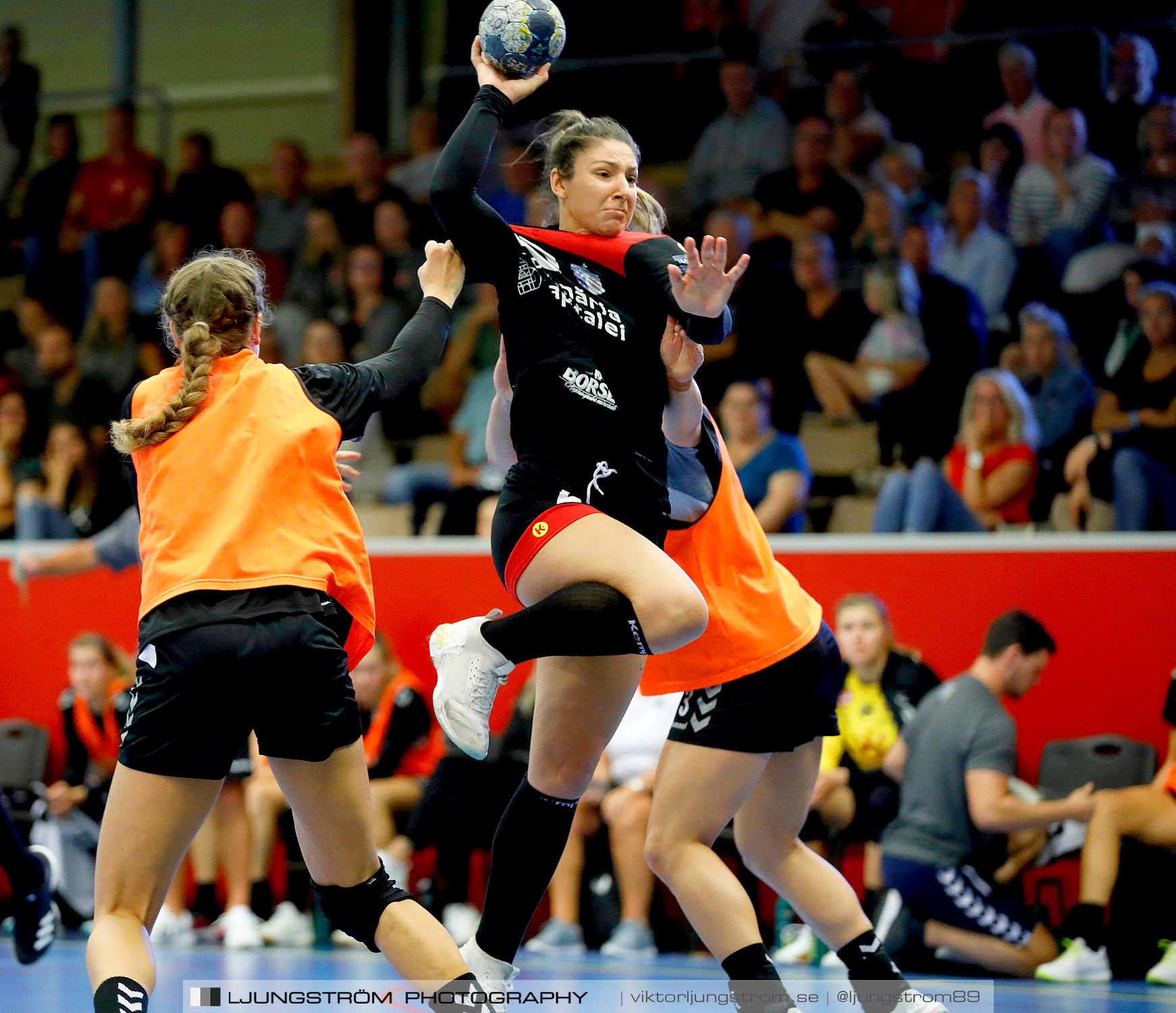 Annliz Cup FINAL CSM București-TTH Holstebro 21-23,dam,Skövde Idrottshall,Skövde,Sverige,Handboll,,2019,225688