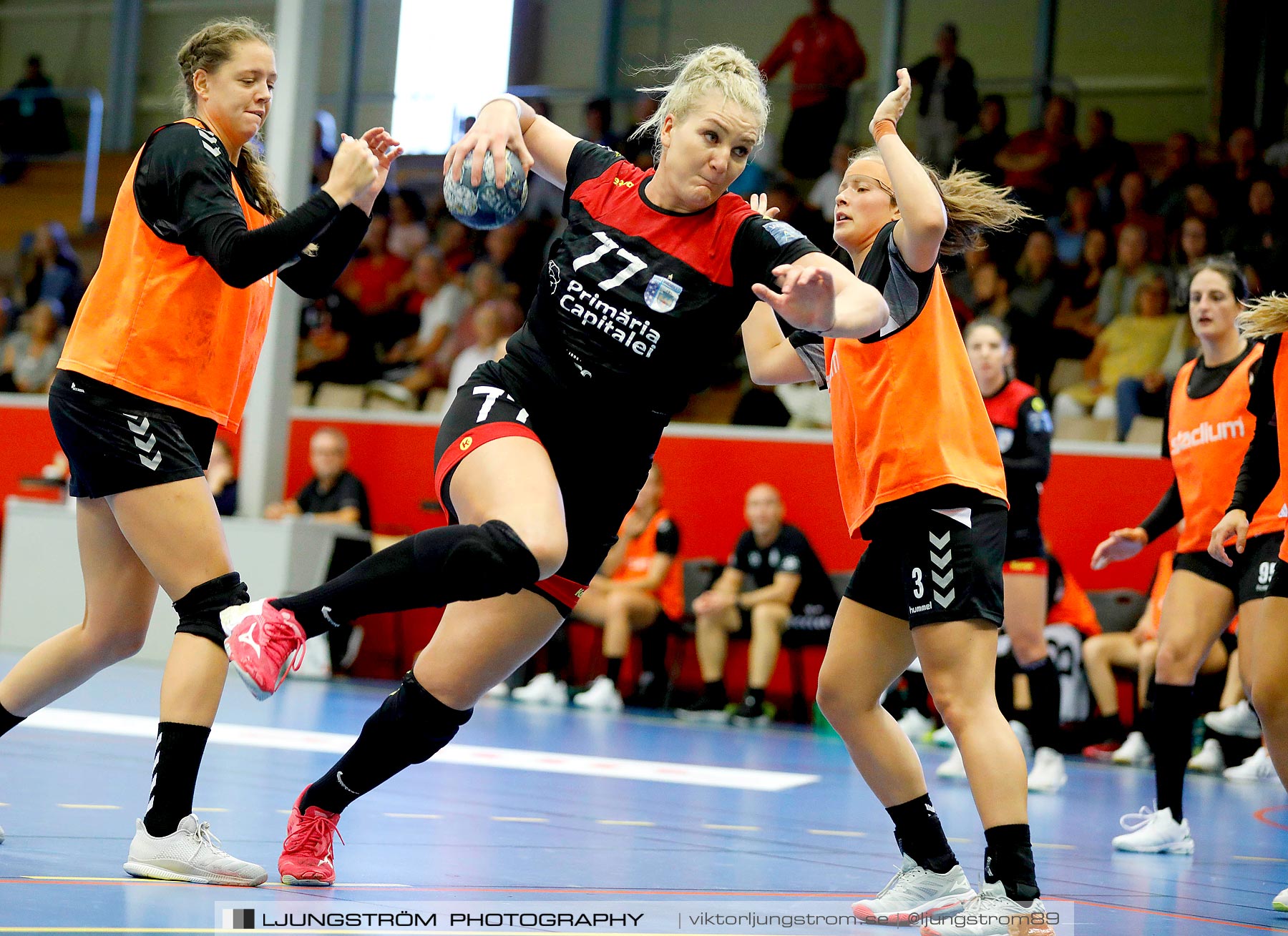 Annliz Cup FINAL CSM București-TTH Holstebro 21-23,dam,Skövde Idrottshall,Skövde,Sverige,Handboll,,2019,225699