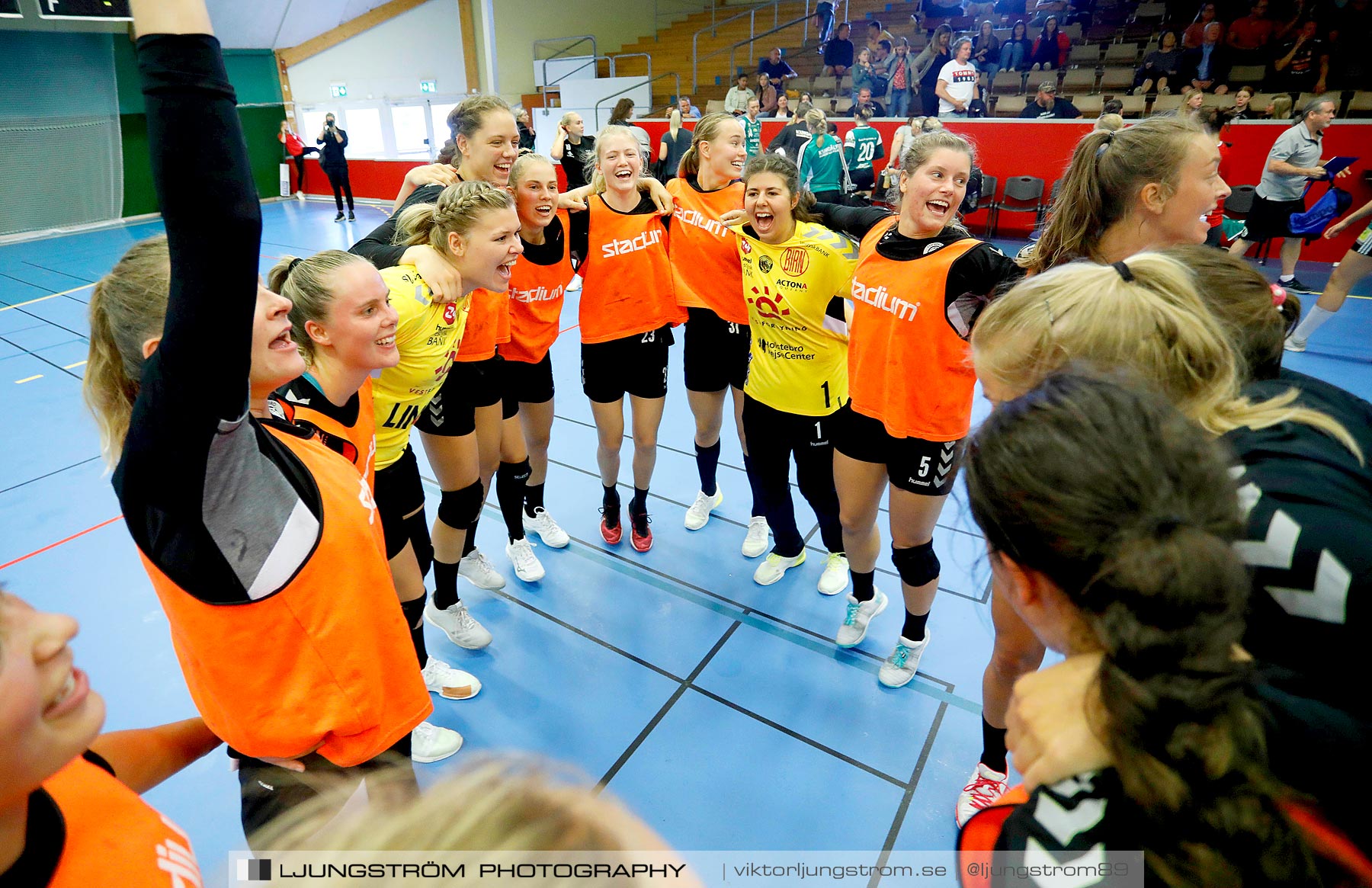 Annliz Cup FINAL CSM București-TTH Holstebro 21-23,dam,Skövde Idrottshall,Skövde,Sverige,Handboll,,2019,225728