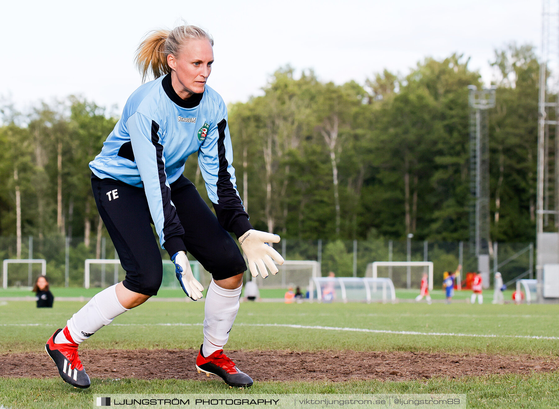 Skövde KIK-Rackeby/Kållandsö 6-0,dam,Lillegårdens IP,Skövde,Sverige,Fotboll,,2022,286400