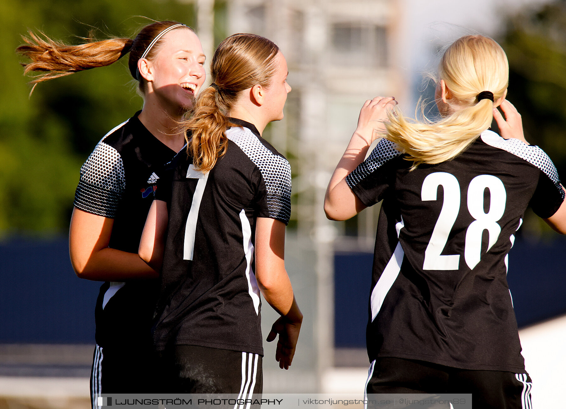 Skövde KIK-Rackeby/Kållandsö 6-0,dam,Lillegårdens IP,Skövde,Sverige,Fotboll,,2022,286429