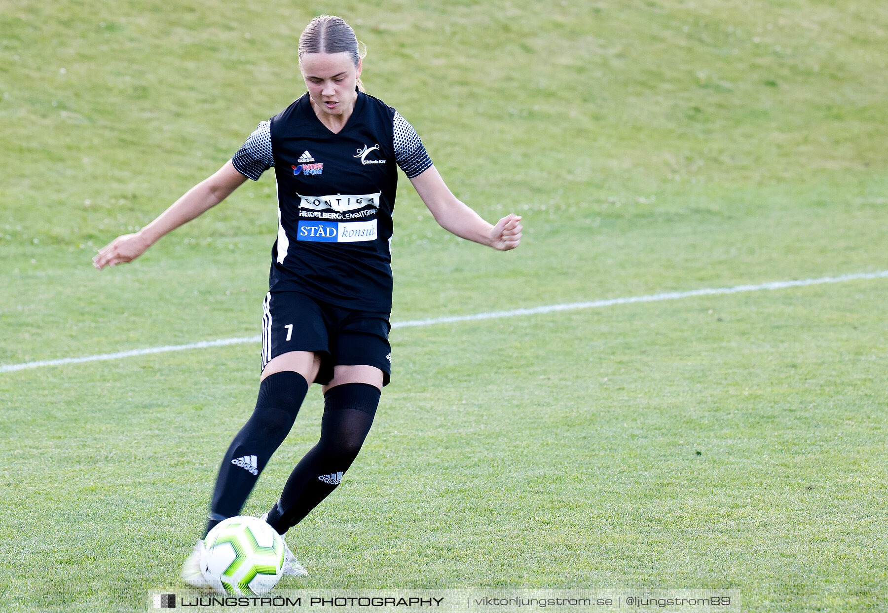 Skövde KIK-Rackeby/Kållandsö 6-0,dam,Lillegårdens IP,Skövde,Sverige,Fotboll,,2022,286447