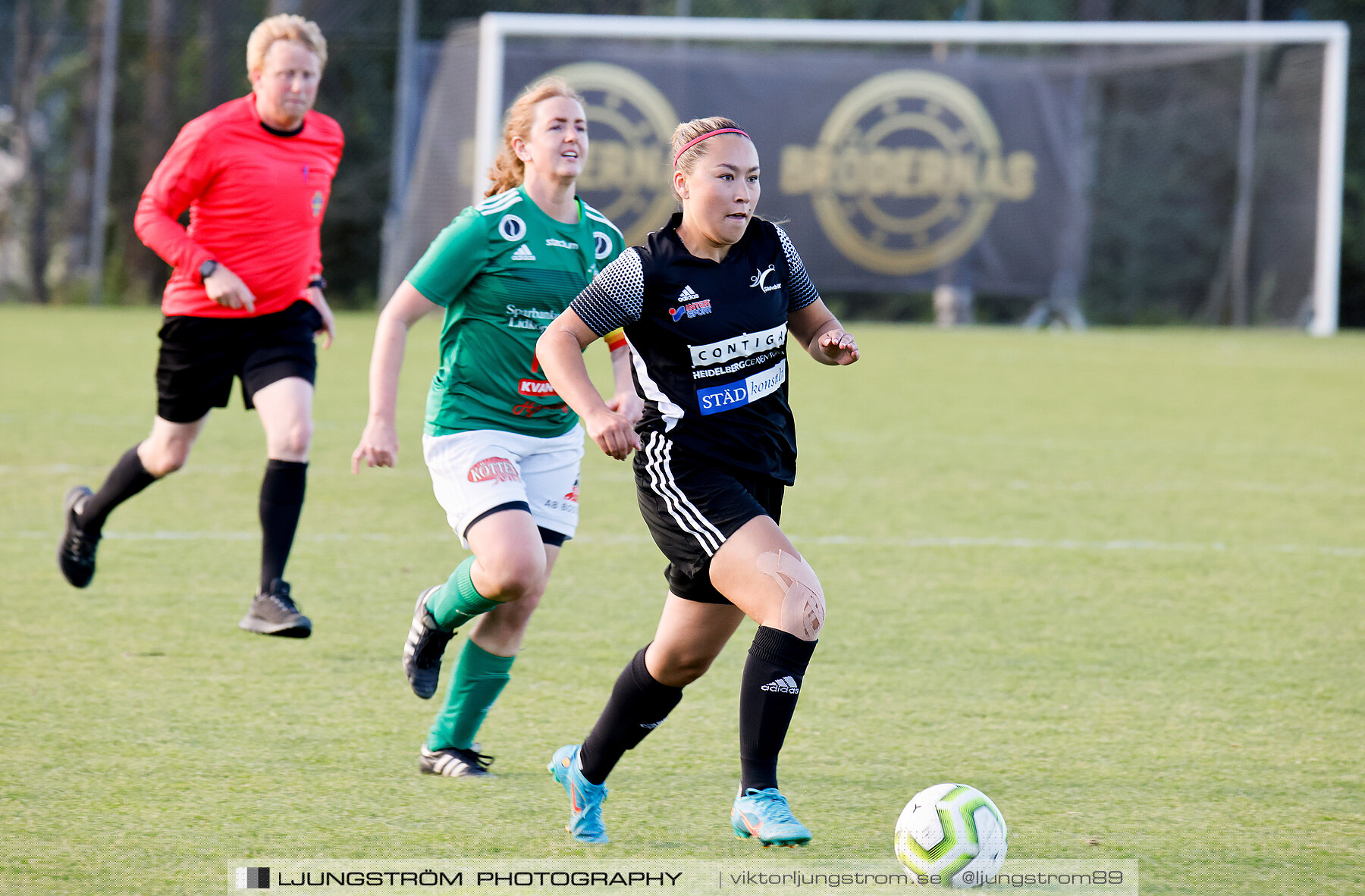 Skövde KIK-Rackeby/Kållandsö 6-0,dam,Lillegårdens IP,Skövde,Sverige,Fotboll,,2022,286458