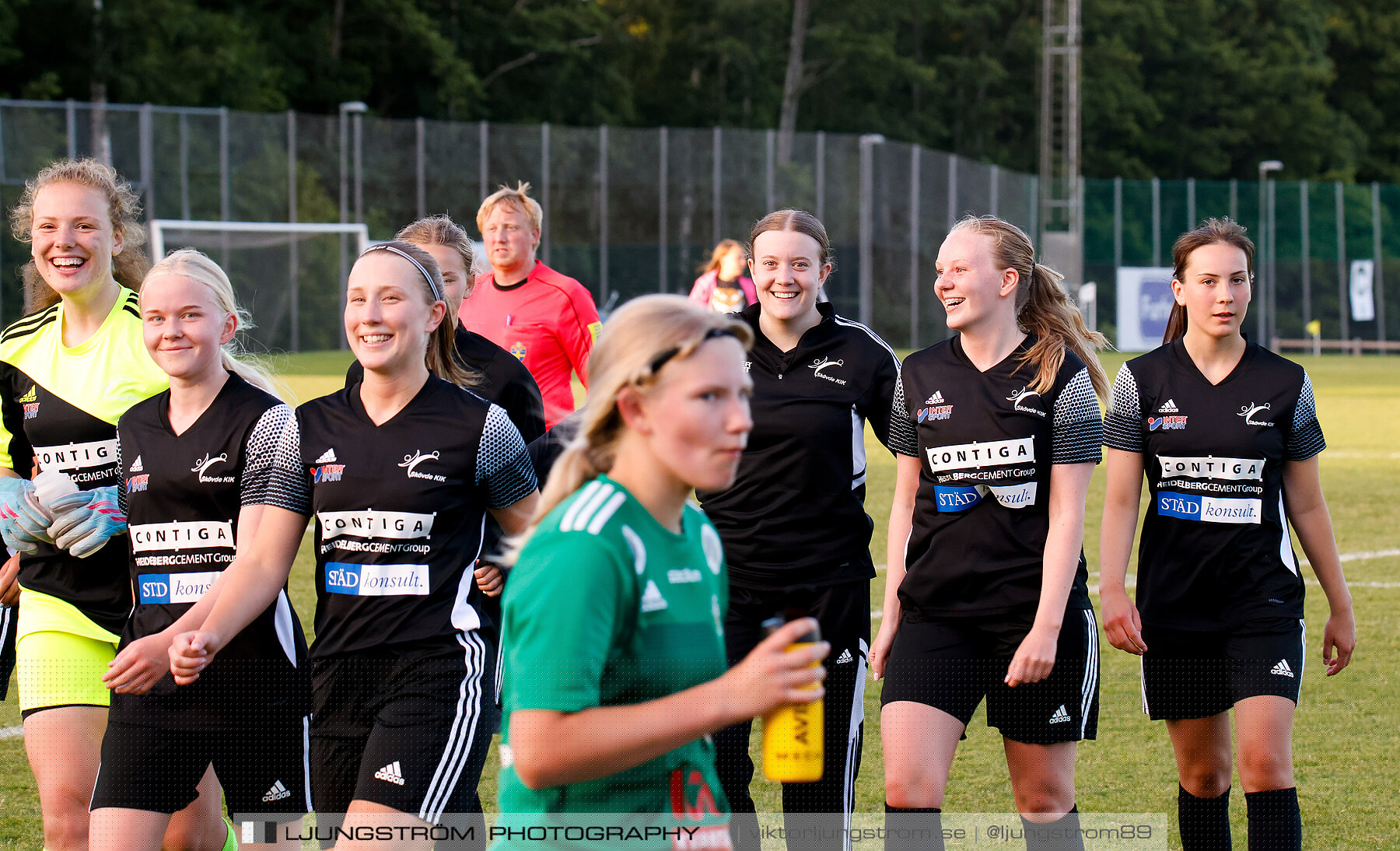 Skövde KIK-Rackeby/Kållandsö 6-0,dam,Lillegårdens IP,Skövde,Sverige,Fotboll,,2022,286529
