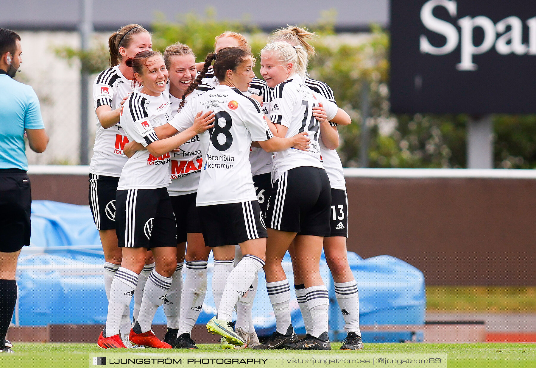 Lidköpings FK-Ifö Bromölla IF 4-1,dam,Framnäs IP,Lidköping,Sverige,Fotboll,,2022,286641