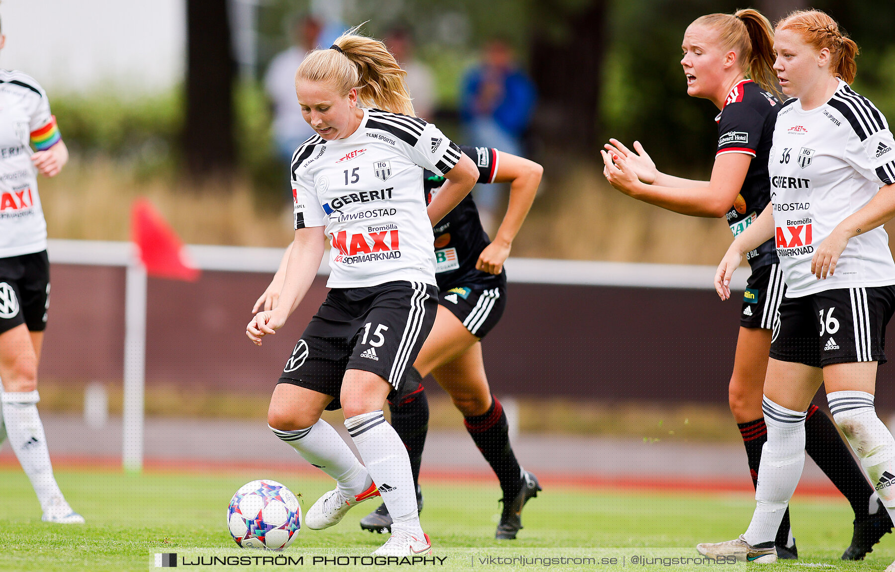 Lidköpings FK-Ifö Bromölla IF 4-1,dam,Framnäs IP,Lidköping,Sverige,Fotboll,,2022,286752