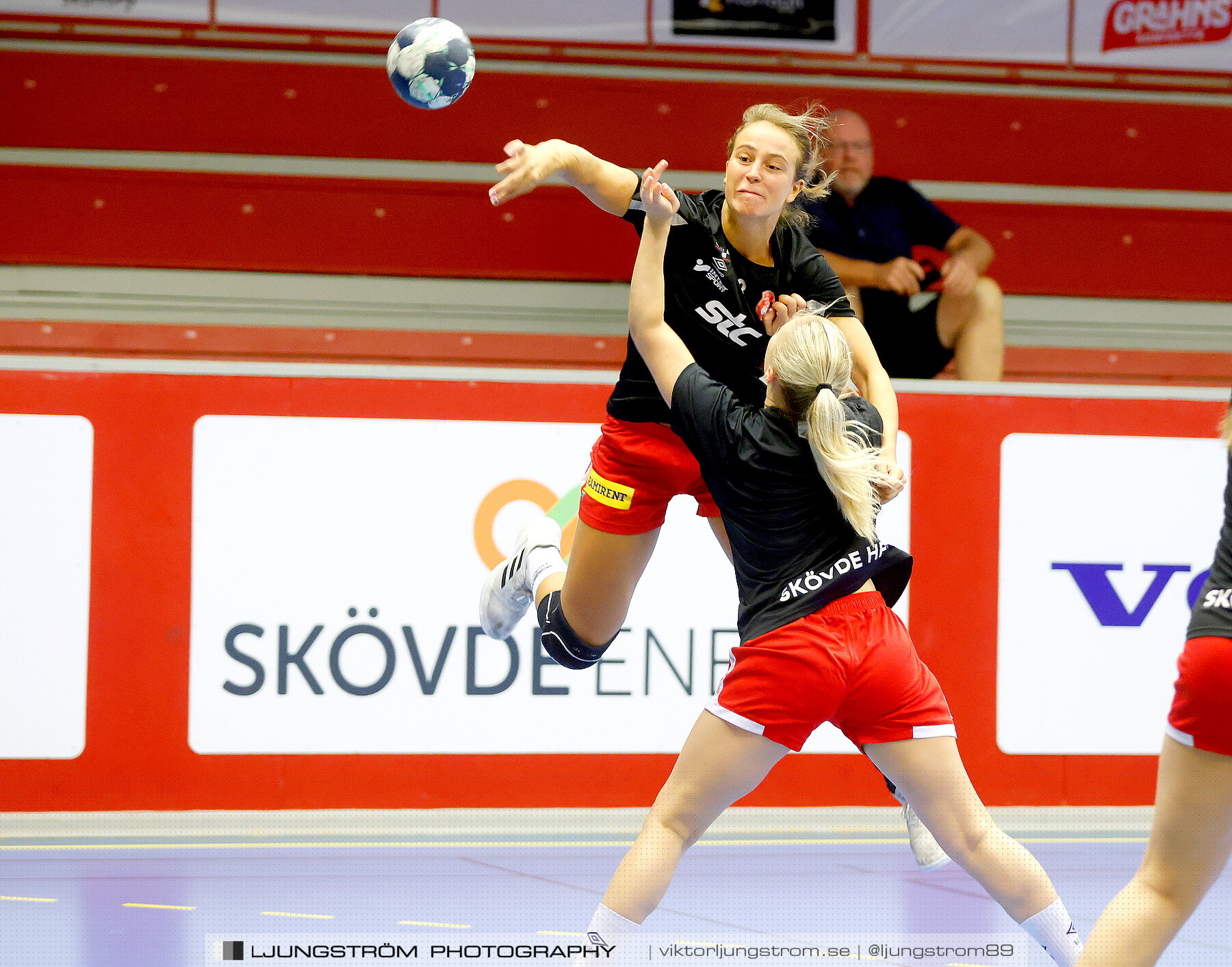 Träningsmatch Skövde HF-IF Hallby HK 22-21,dam,Skövde Idrottshall,Skövde,Sverige,Handboll,,2022,286824