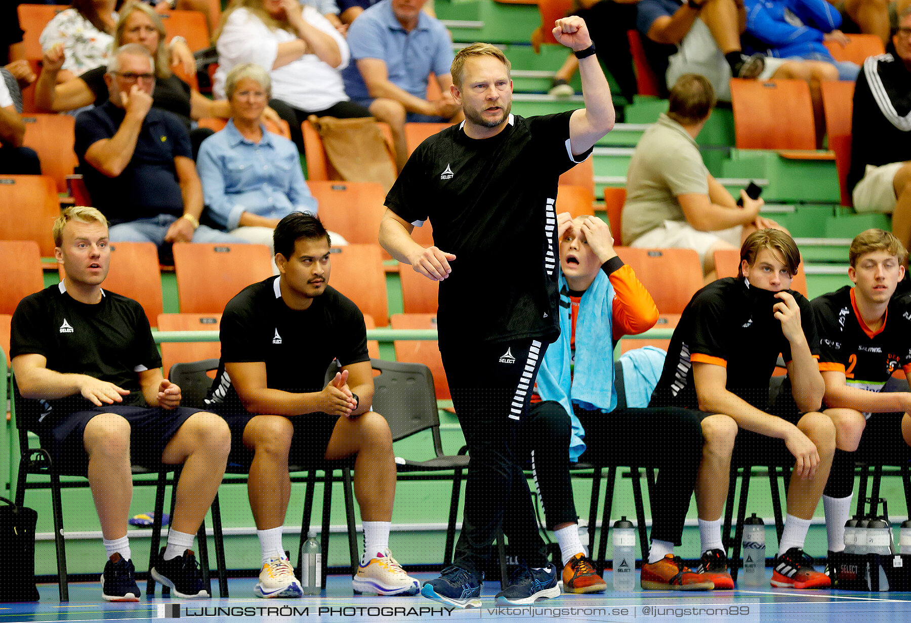 Träningsturnering IFK Skövde HK-Halden Topphåndball 37-31,herr,Arena Skövde,Skövde,Sverige,Handboll,,2022,289334