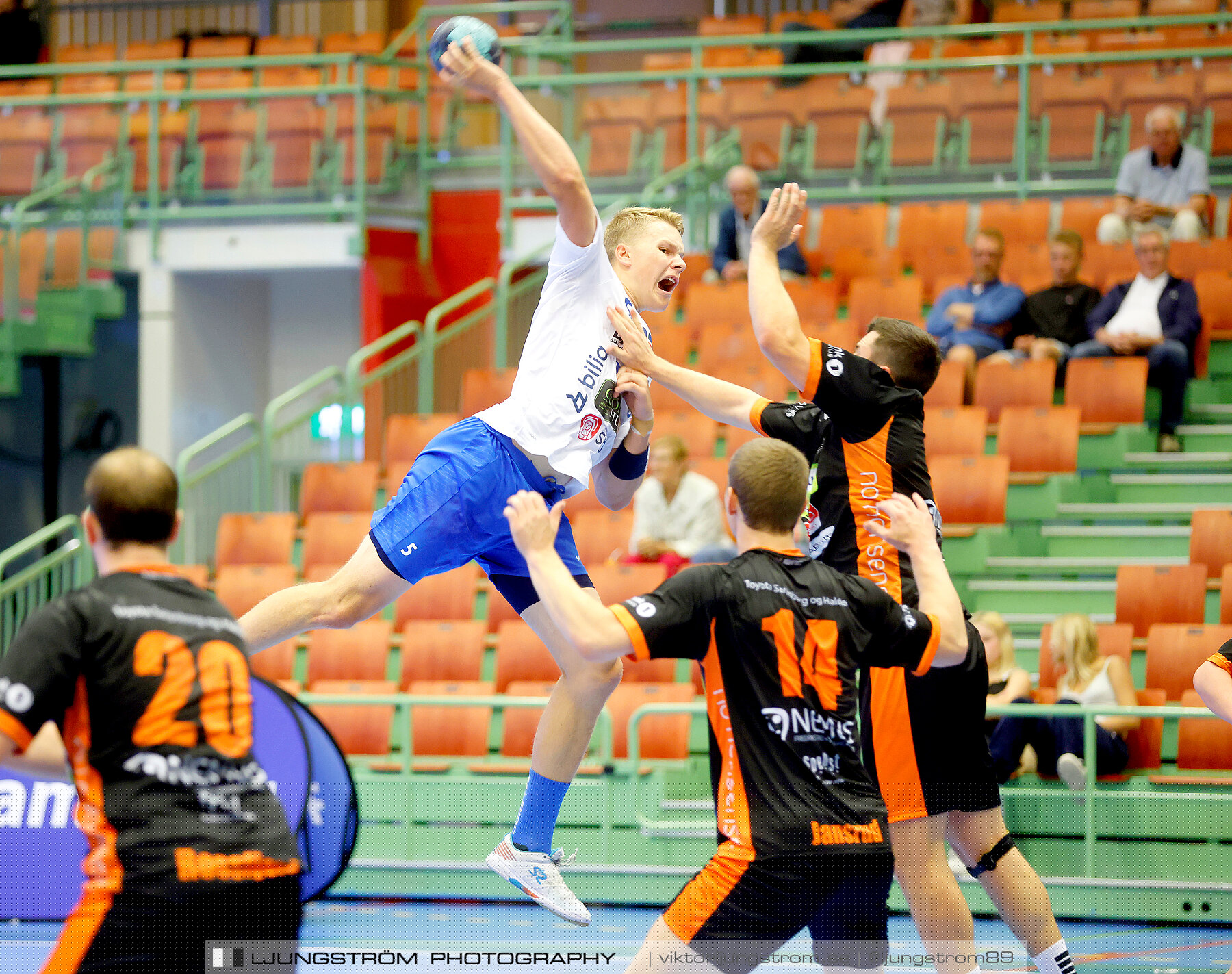 Träningsturnering IFK Skövde HK-Halden Topphåndball 37-31,herr,Arena Skövde,Skövde,Sverige,Handboll,,2022,289390