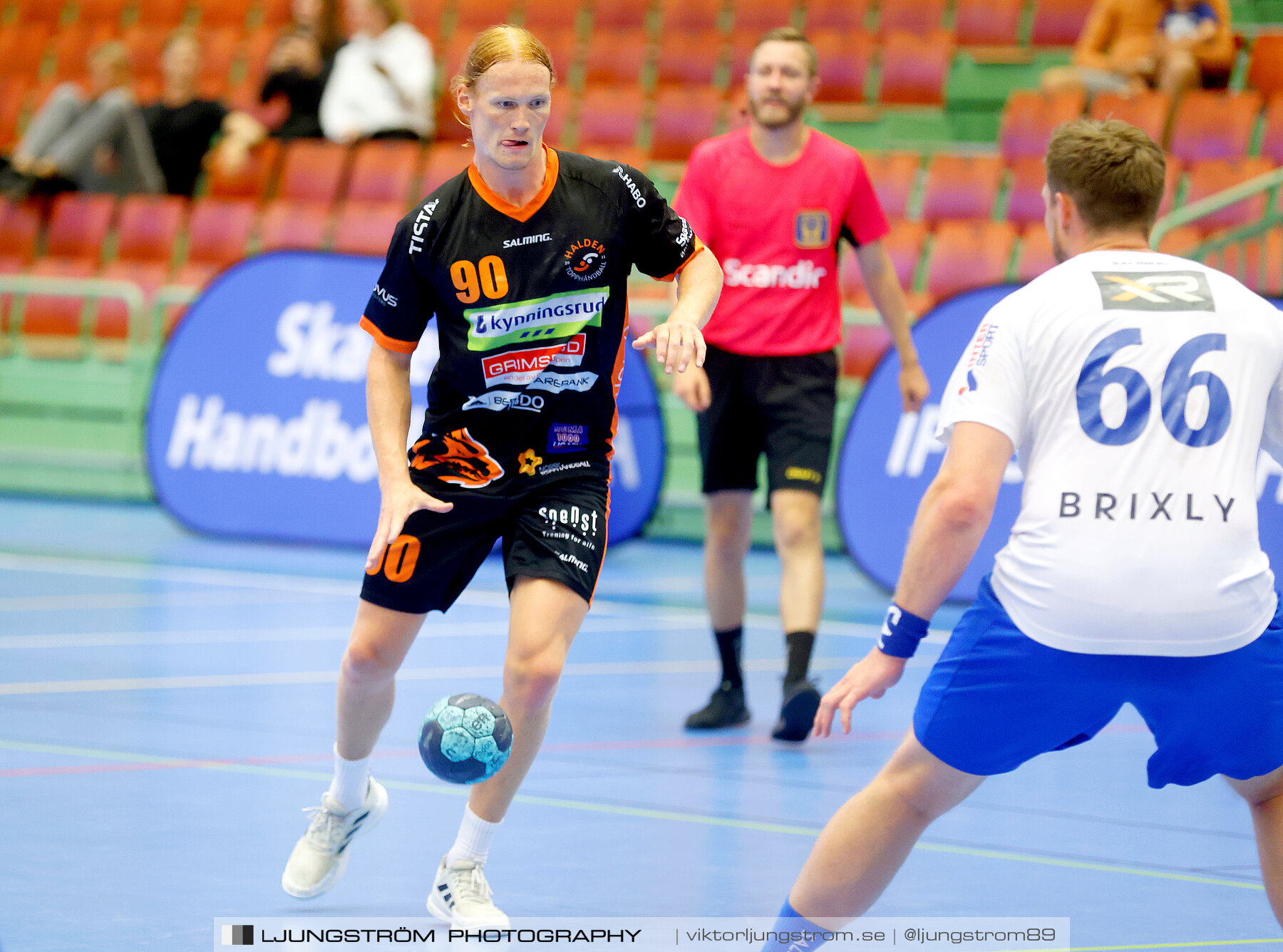 Träningsturnering IFK Skövde HK-Halden Topphåndball 37-31,herr,Arena Skövde,Skövde,Sverige,Handboll,,2022,289439