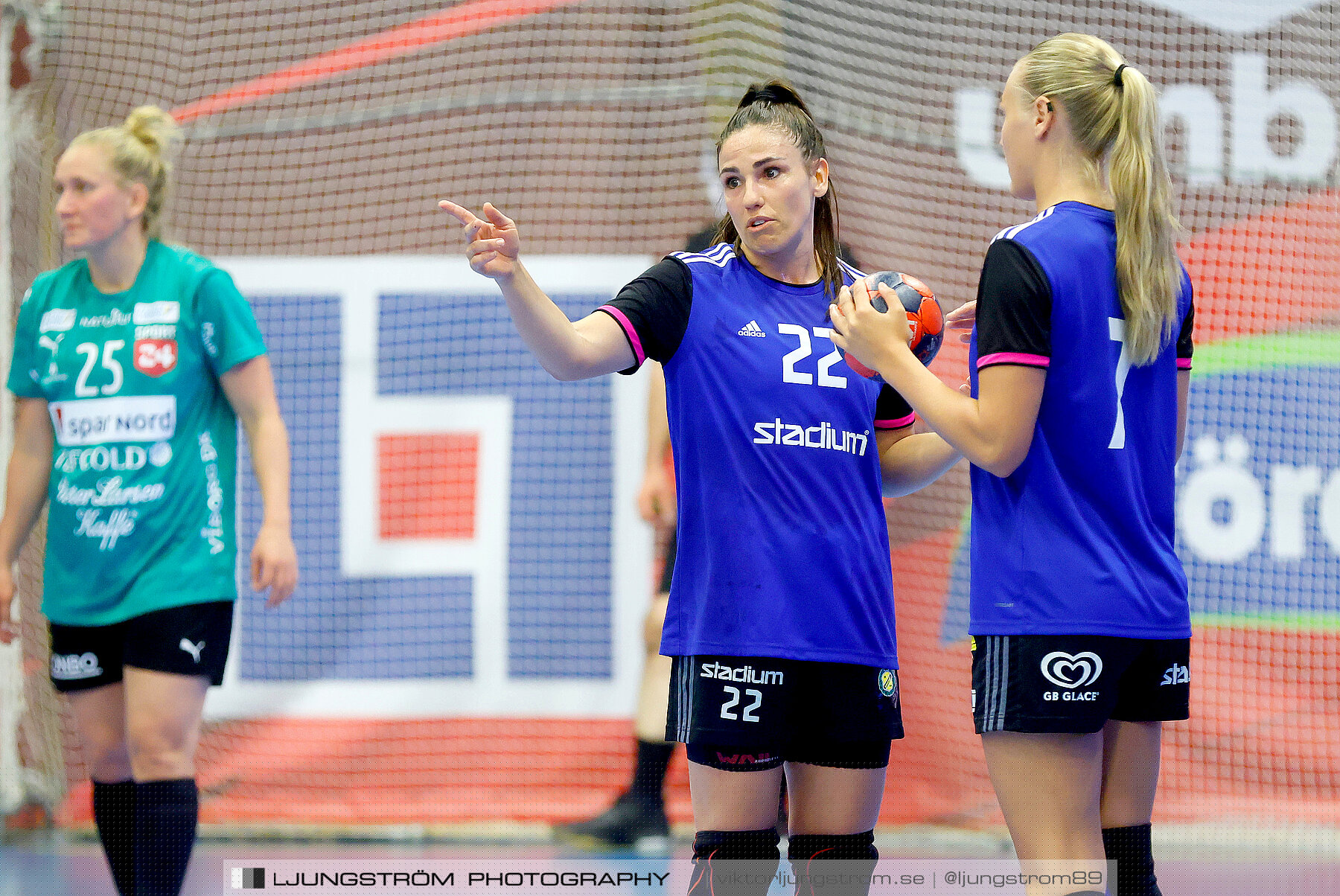 Annliz Cup Superelit Viborg HK-IK Sävehof 27-34,dam,Skövde Idrottshall,Skövde,Sverige,Handboll,,2022,289508