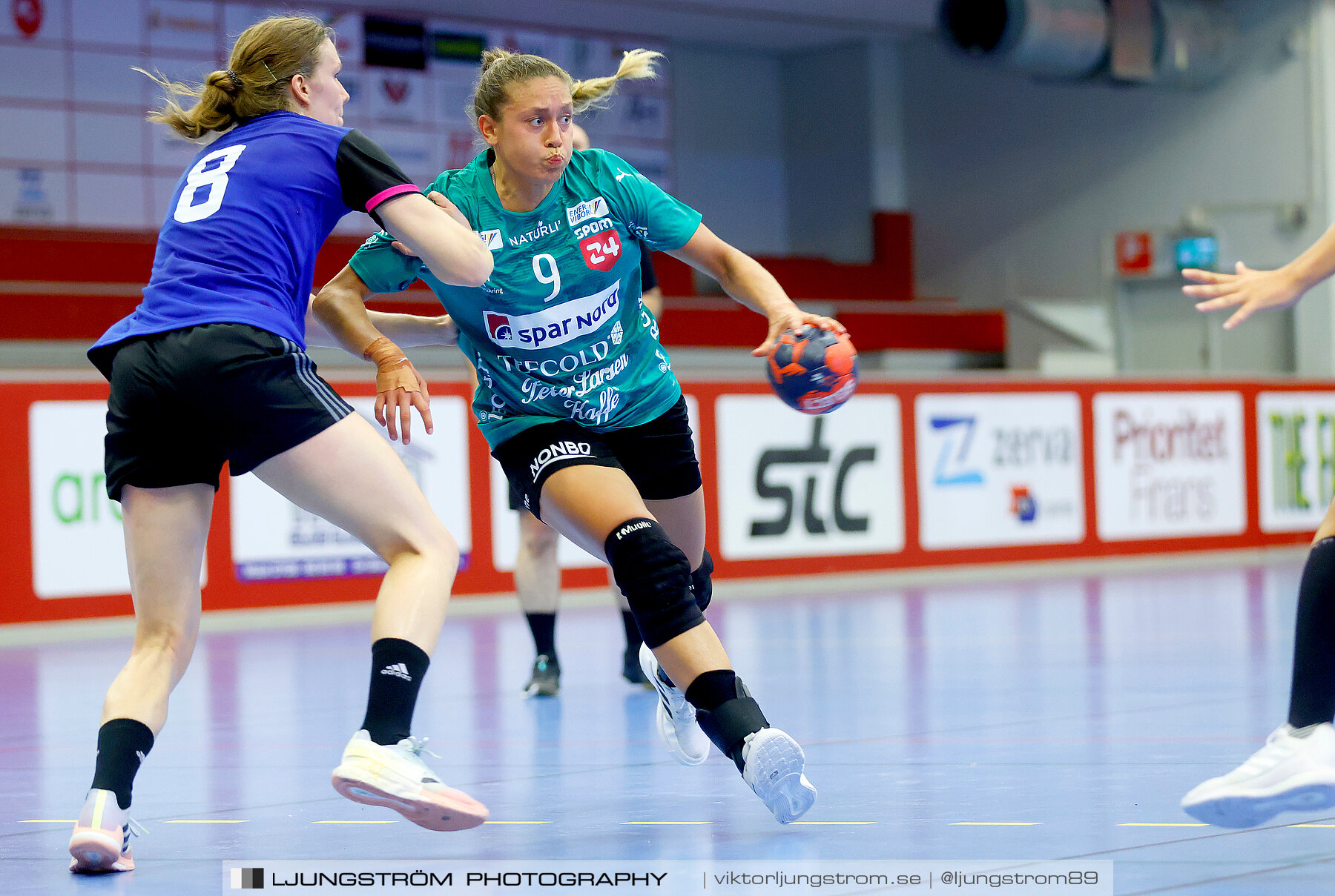 Annliz Cup Superelit Viborg HK-IK Sävehof 27-34,dam,Skövde Idrottshall,Skövde,Sverige,Handboll,,2022,289530