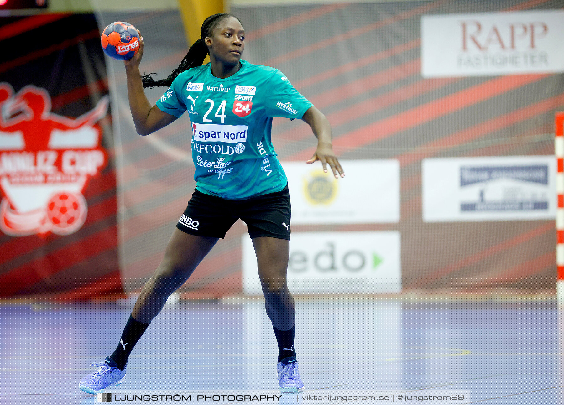 Annliz Cup Superelit Viborg HK-IK Sävehof 27-34,dam,Skövde Idrottshall,Skövde,Sverige,Handboll,,2022,289537