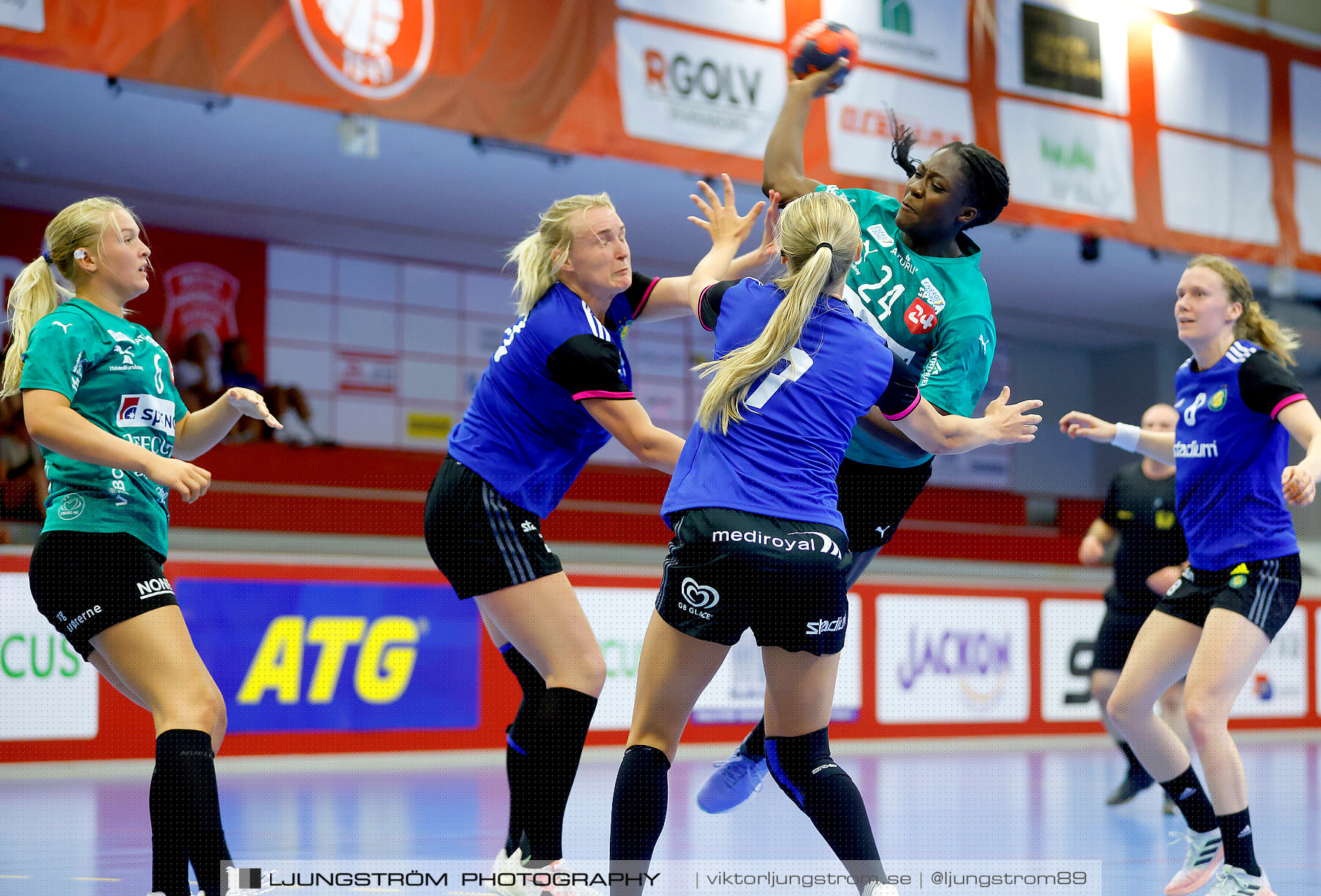 Annliz Cup Superelit Viborg HK-IK Sävehof 27-34,dam,Skövde Idrottshall,Skövde,Sverige,Handboll,,2022,289539