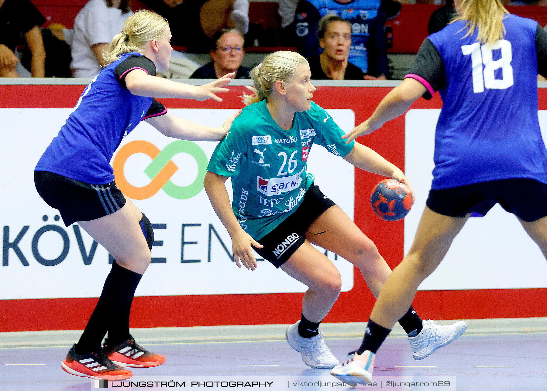 Annliz Cup Superelit Viborg HK-IK Sävehof 27-34,dam,Skövde Idrottshall,Skövde,Sverige,Handboll,,2022,289559