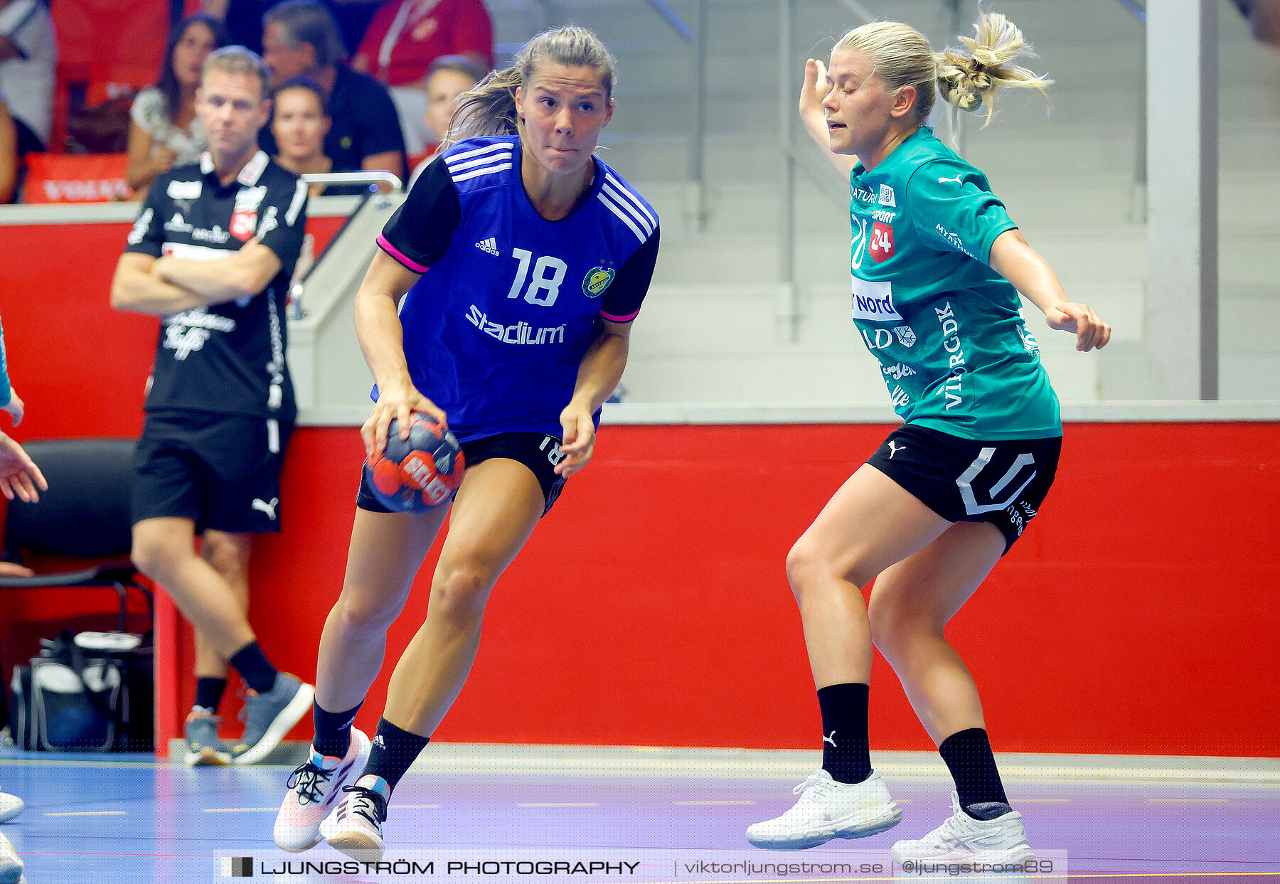 Annliz Cup Superelit Viborg HK-IK Sävehof 27-34,dam,Skövde Idrottshall,Skövde,Sverige,Handboll,,2022,289600