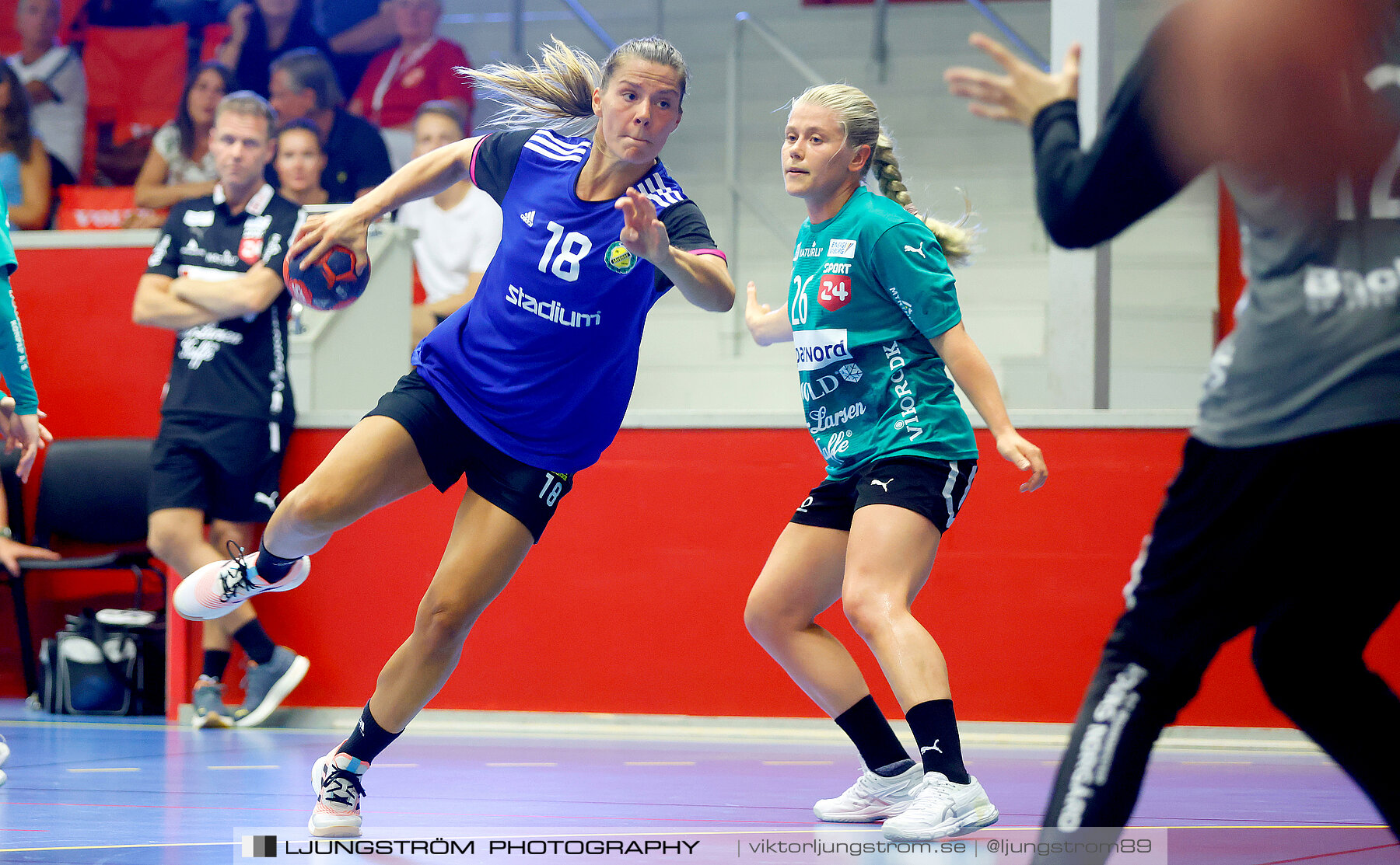 Annliz Cup Superelit Viborg HK-IK Sävehof 27-34,dam,Skövde Idrottshall,Skövde,Sverige,Handboll,,2022,289601