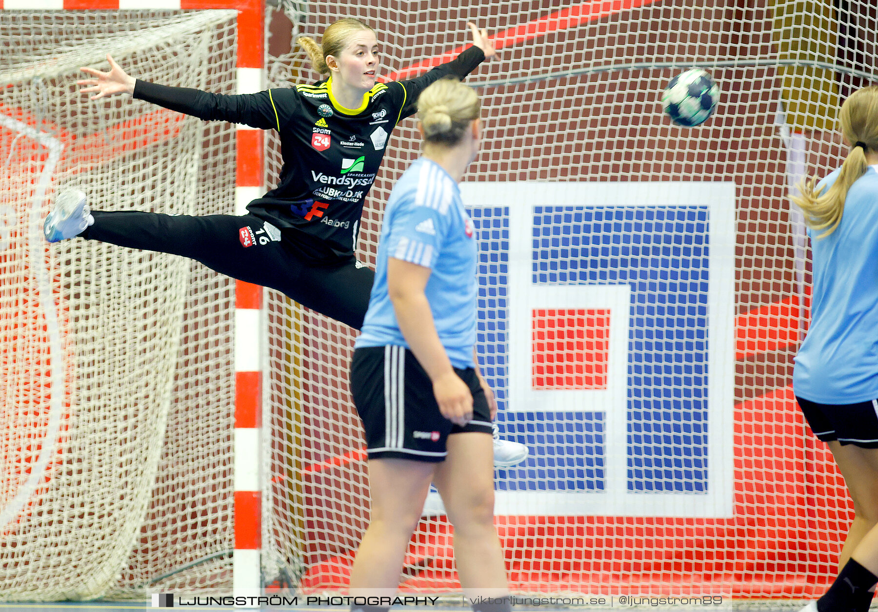 Annliz Cup Superelit Skövde HF-EH Aalborg 28-30,dam,Skövde Idrottshall,Skövde,Sverige,Handboll,,2022,289658