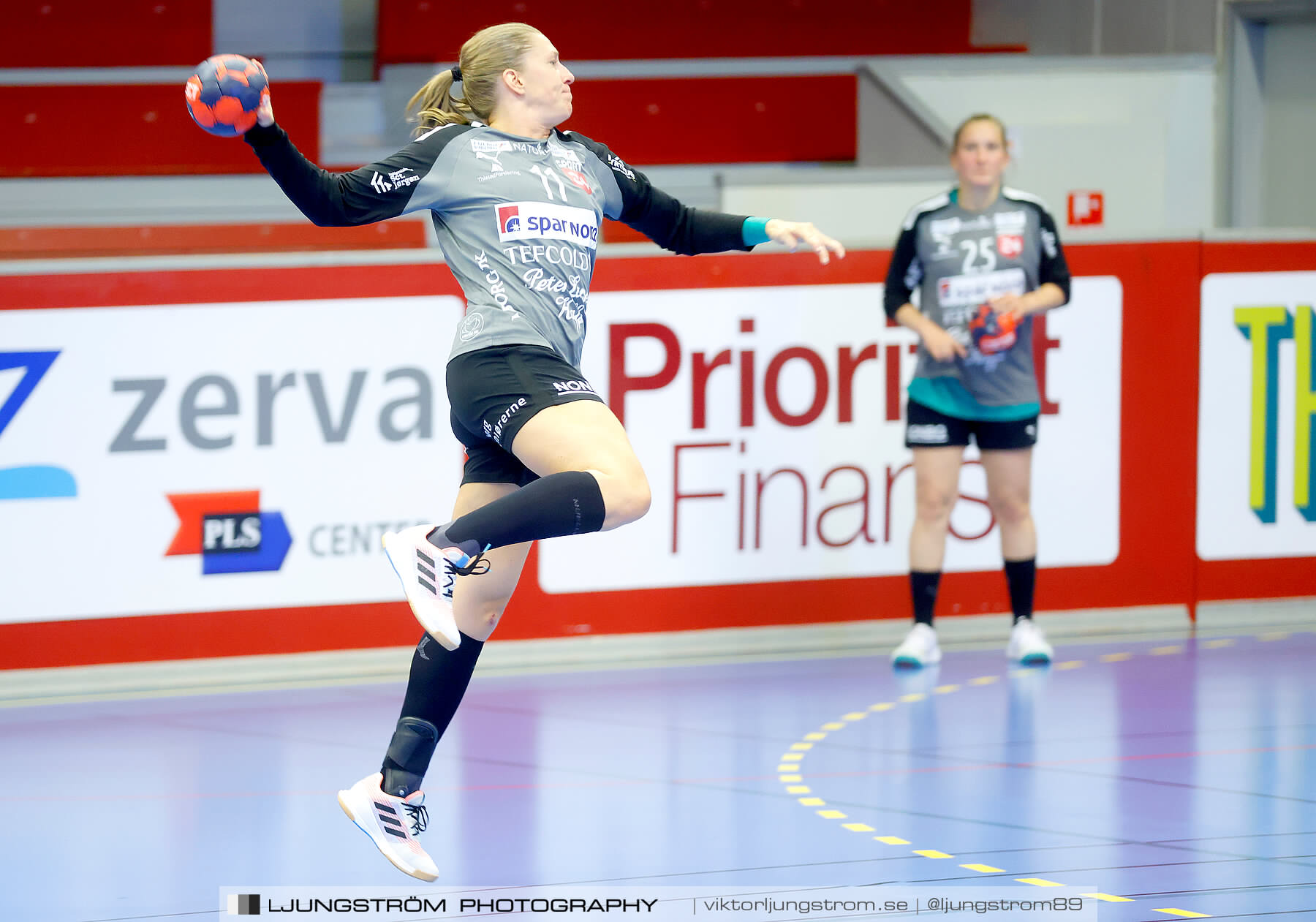 Annliz Cup Superelit Skövde HF-Viborg HK 21-40,dam,Skövde Idrottshall,Skövde,Sverige,Handboll,,2022,289822