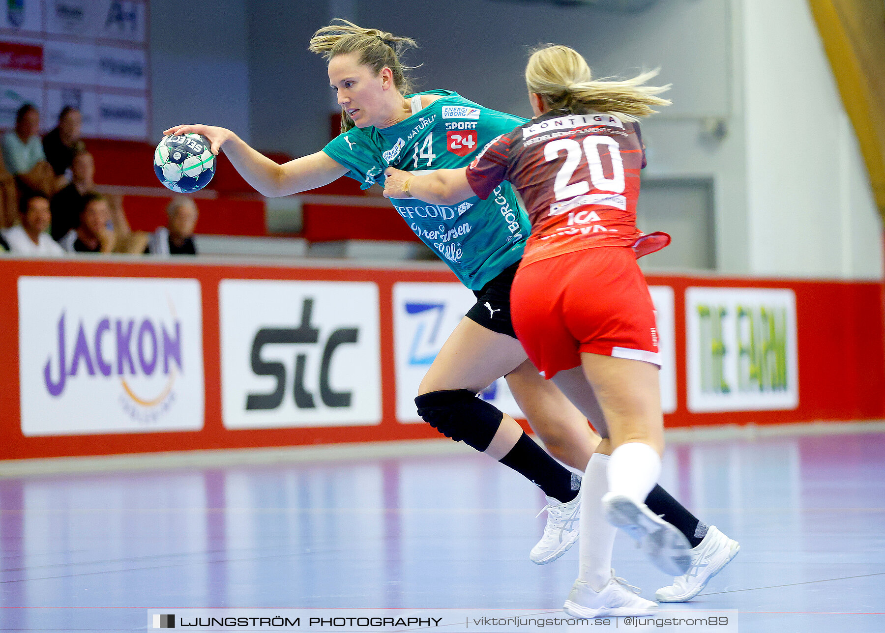 Annliz Cup Superelit Skövde HF-Viborg HK 21-40,dam,Skövde Idrottshall,Skövde,Sverige,Handboll,,2022,289902