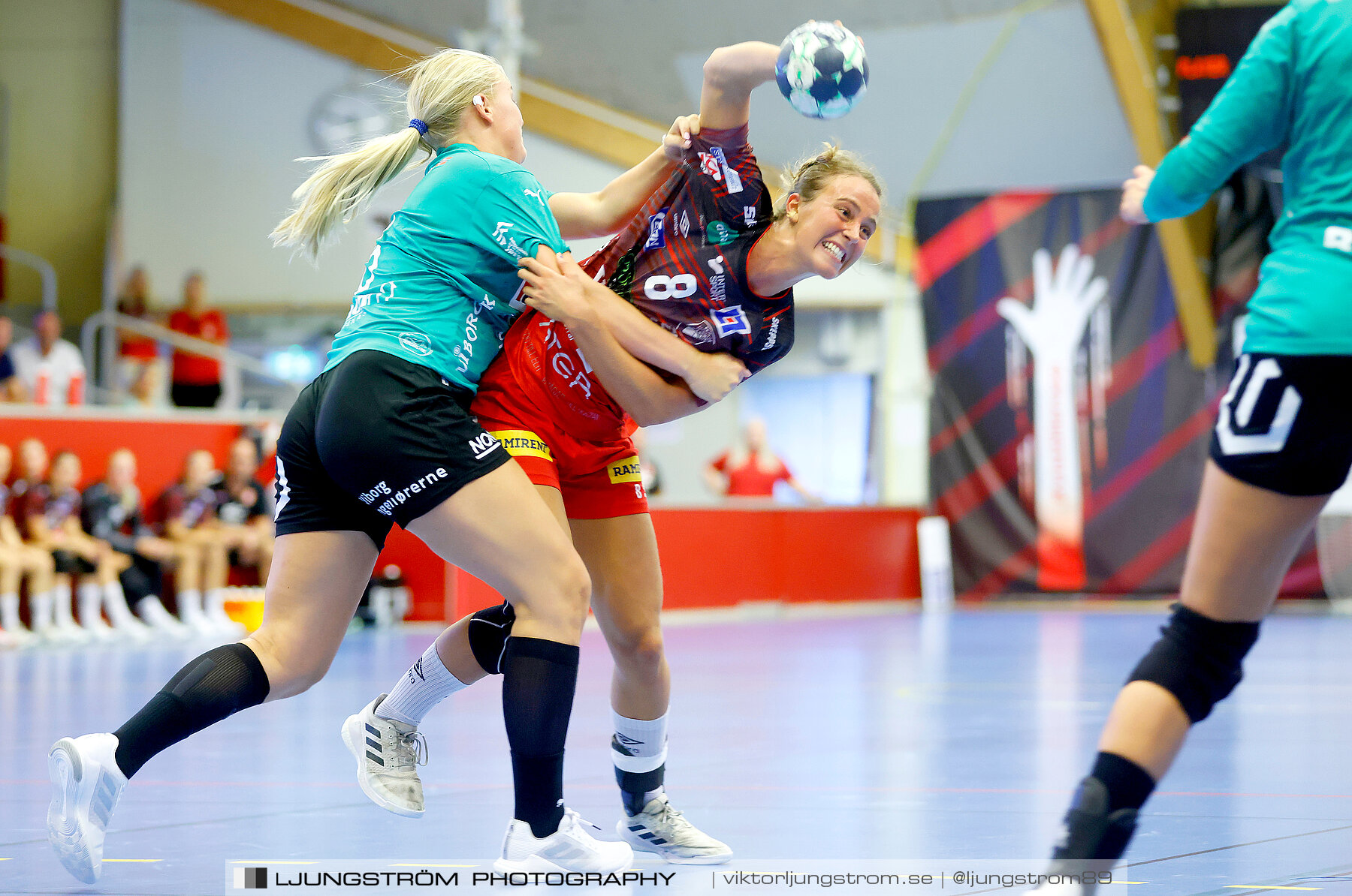 Annliz Cup Superelit Skövde HF-Viborg HK 21-40,dam,Skövde Idrottshall,Skövde,Sverige,Handboll,,2022,289923