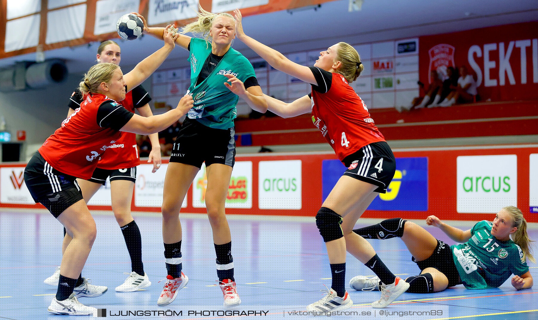 Annliz Cup Superelit EH Aalborg-Önnereds HK 16-33,dam,Skövde Idrottshall,Skövde,Sverige,Handboll,,2022,290007