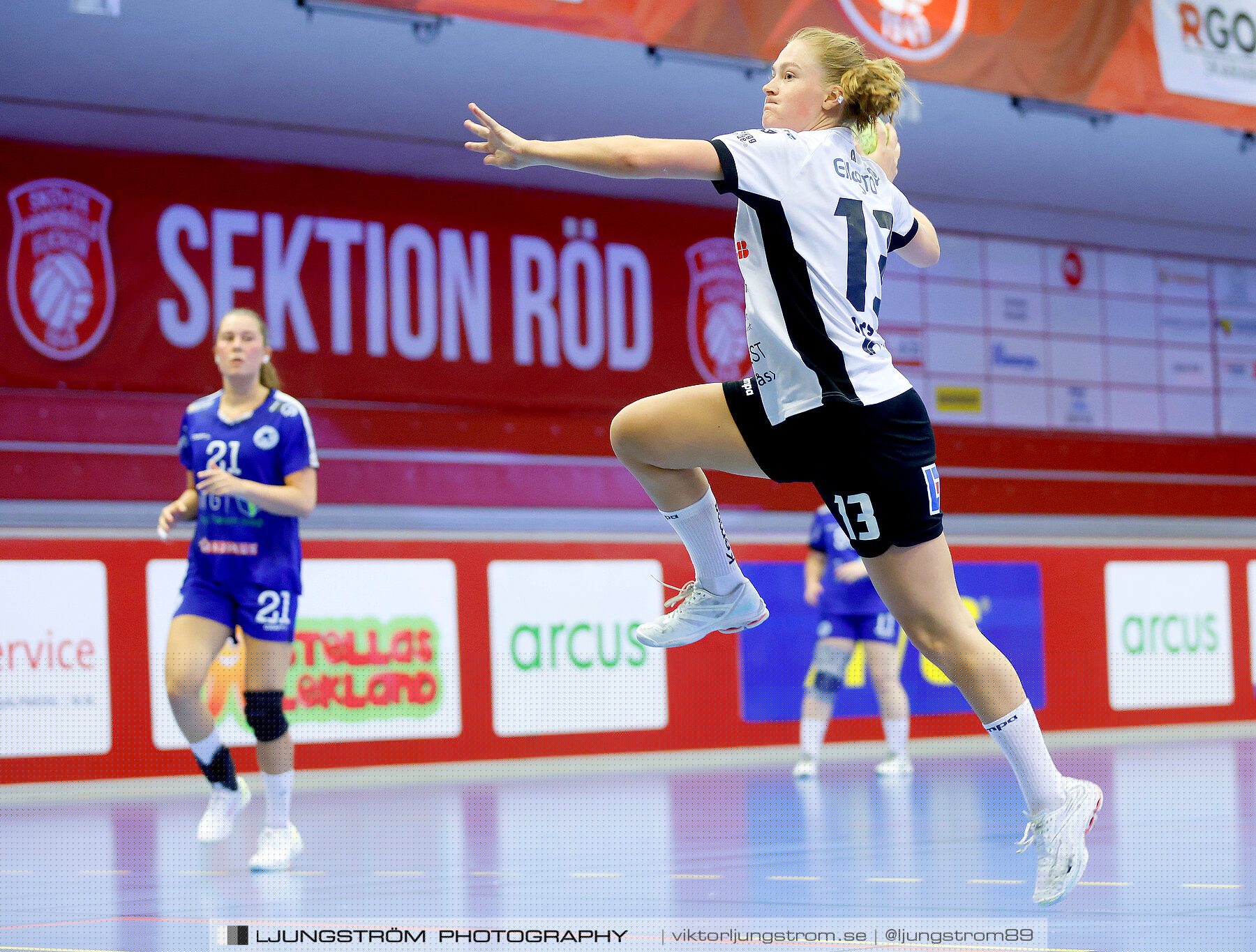 Annliz Cup Superelit VästeråsIrsta HF-Roskilde 33-22,dam,Skövde Idrottshall,Skövde,Sverige,Handboll,,2022,290020