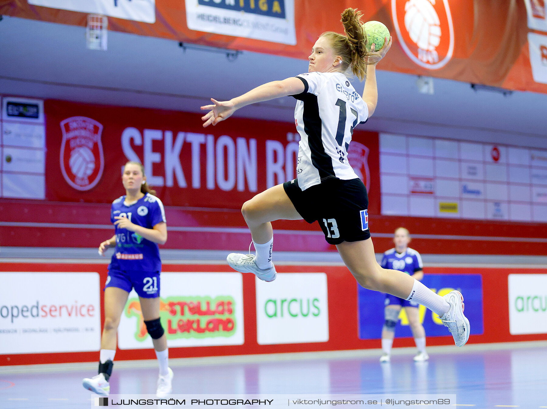 Annliz Cup Superelit VästeråsIrsta HF-Roskilde 33-22,dam,Skövde Idrottshall,Skövde,Sverige,Handboll,,2022,290022