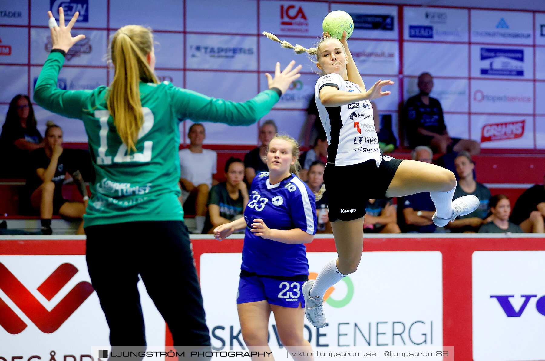 Annliz Cup Superelit VästeråsIrsta HF-Roskilde 33-22,dam,Skövde Idrottshall,Skövde,Sverige,Handboll,,2022,290035