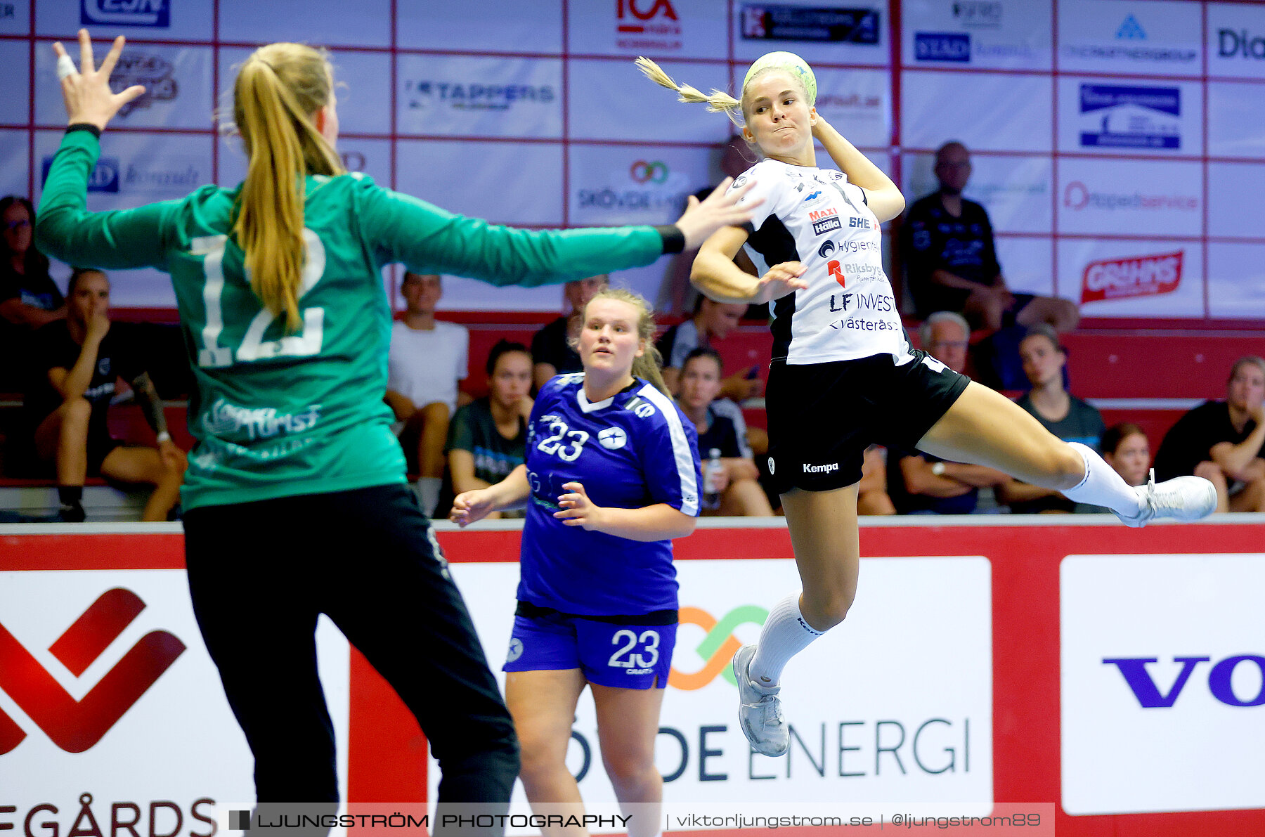 Annliz Cup Superelit VästeråsIrsta HF-Roskilde 33-22,dam,Skövde Idrottshall,Skövde,Sverige,Handboll,,2022,290036